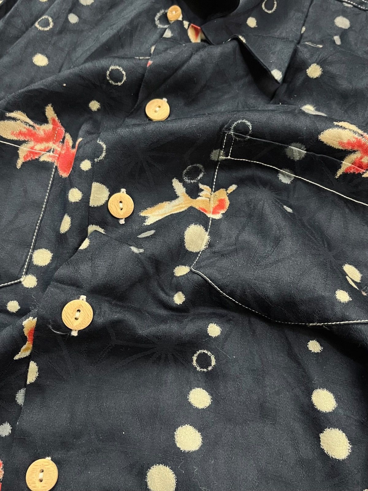 20471120 2000s Kamaloha - Koi Blurp Limited Edition Indigo Shirt Size US M / EU 48-50 / 2 - 6 Thumbnail