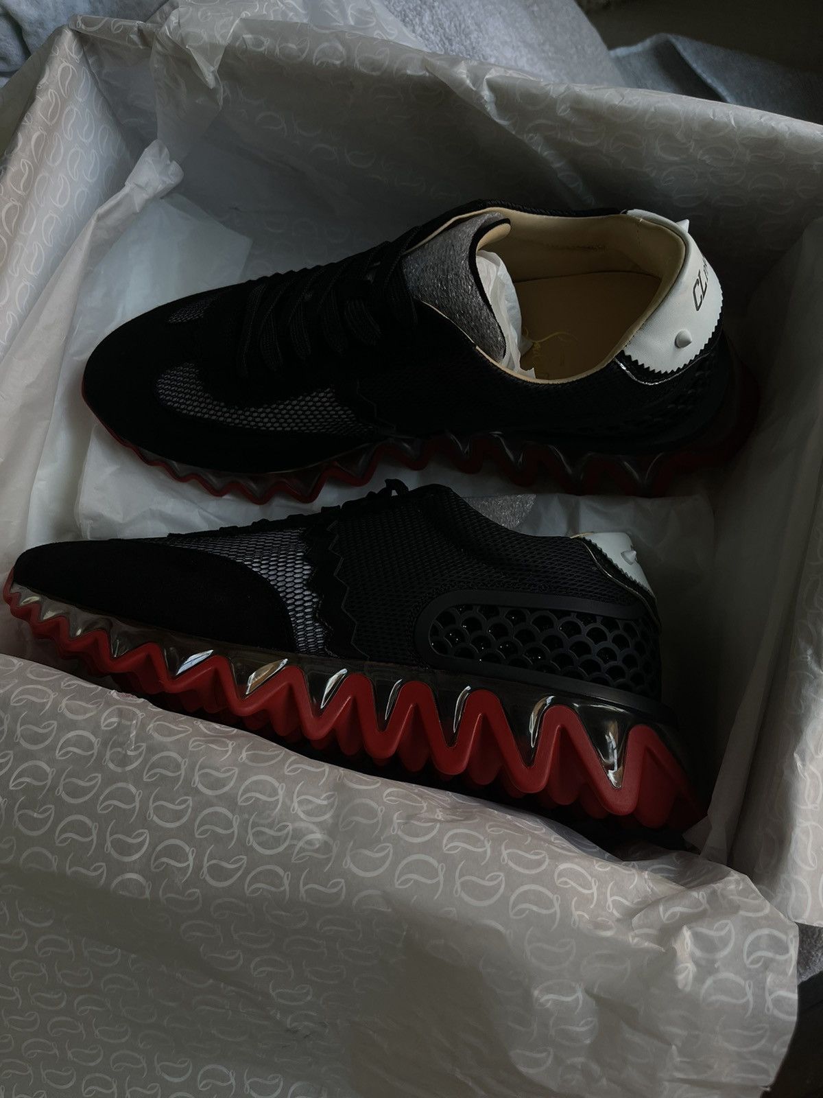 Christian Louboutin LOUBISHARK FLAT Size US 10.5 / EU 43-44 - 5 Thumbnail