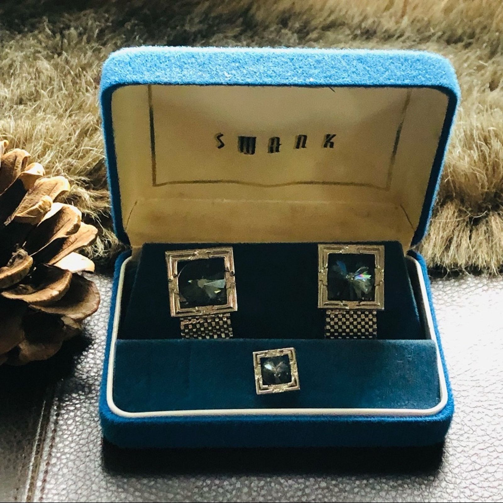Vintage Vintage Swank blue rivoli cuff links tie clip boxed set Size ONE SIZE - 1 Thumbnail