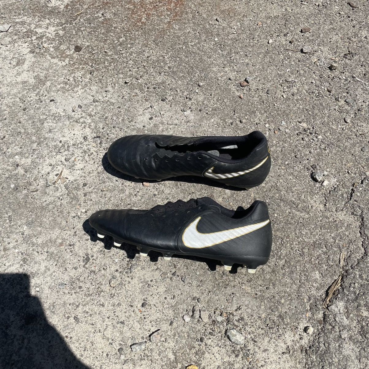 Nike 11 Nike Tiempo Football Boots Cleats Jersey shoes elit pro Size US 11 / EU 44 - 1 Thumbnail
