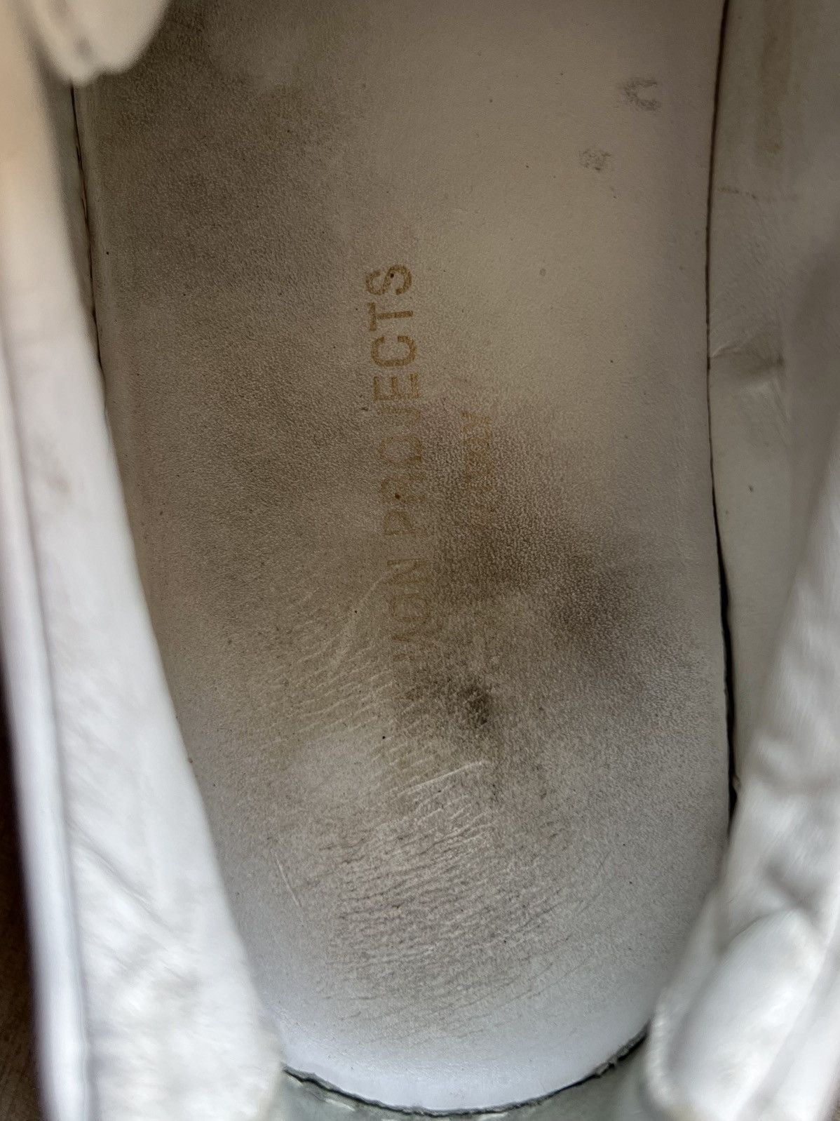 Common Projects Common Projects Original Achilles Low White Size US 9 / EU 42 - 15 Thumbnail