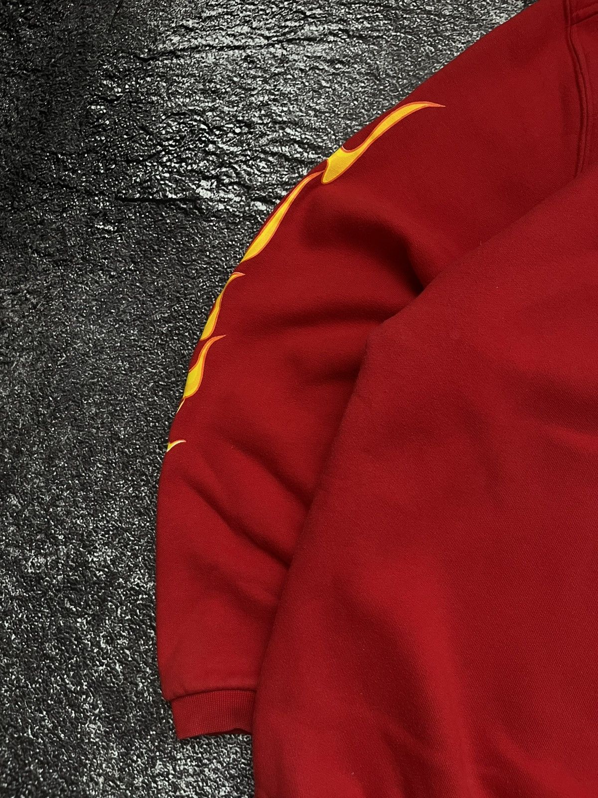 No Fear Crazy Vintage No Fear Flame Dragon Red Sweatshirt Rare SZ L Size US L / EU 52-54 / 3 - 4 Thumbnail