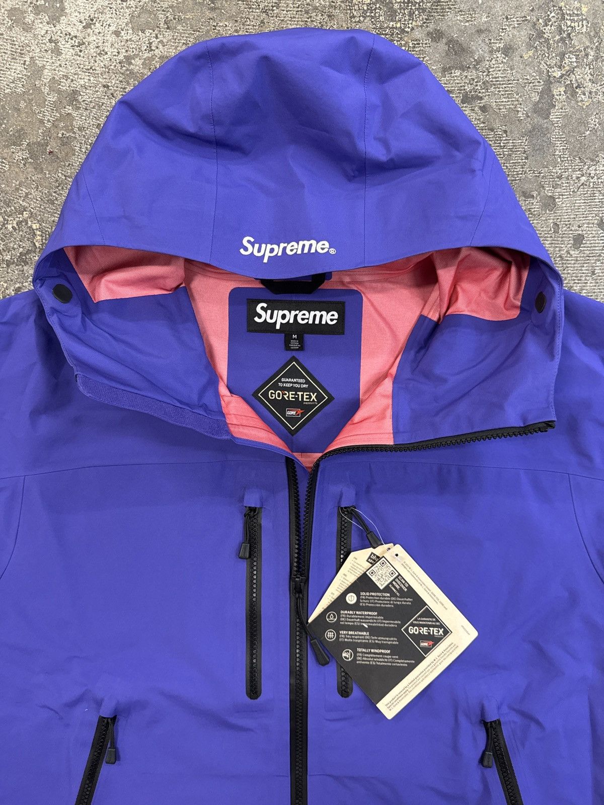 Supreme × The North Face Supreme Gore-Tex Taper Seam Shell Jacket Size US M / EU 48-50 / 2 - 3 Thumbnail