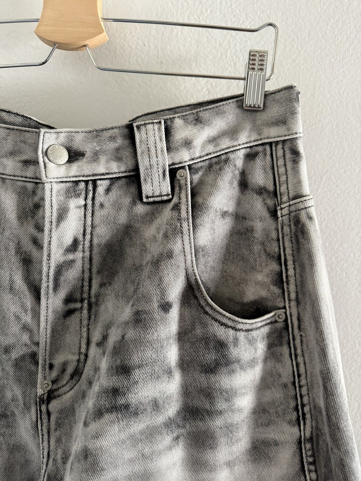 Alexander Wang Alexander Wang Leather Dye Denim Cargo Jean Pants Balenciaga Size US 36 / EU 52 - 15 Thumbnail