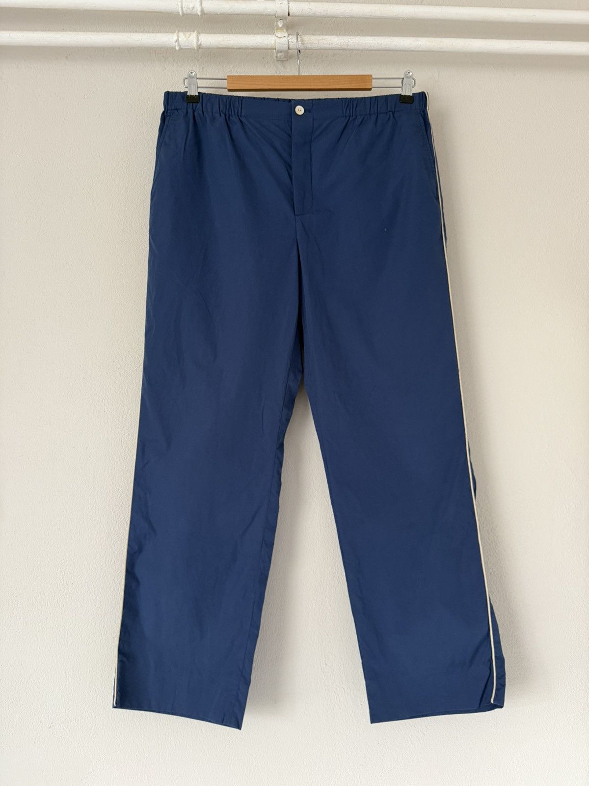 Gucci Gucci Track Pants in Navy Cotton with Side Stripe – Size 52 Size US 30 / EU 46 - 1 Thumbnail