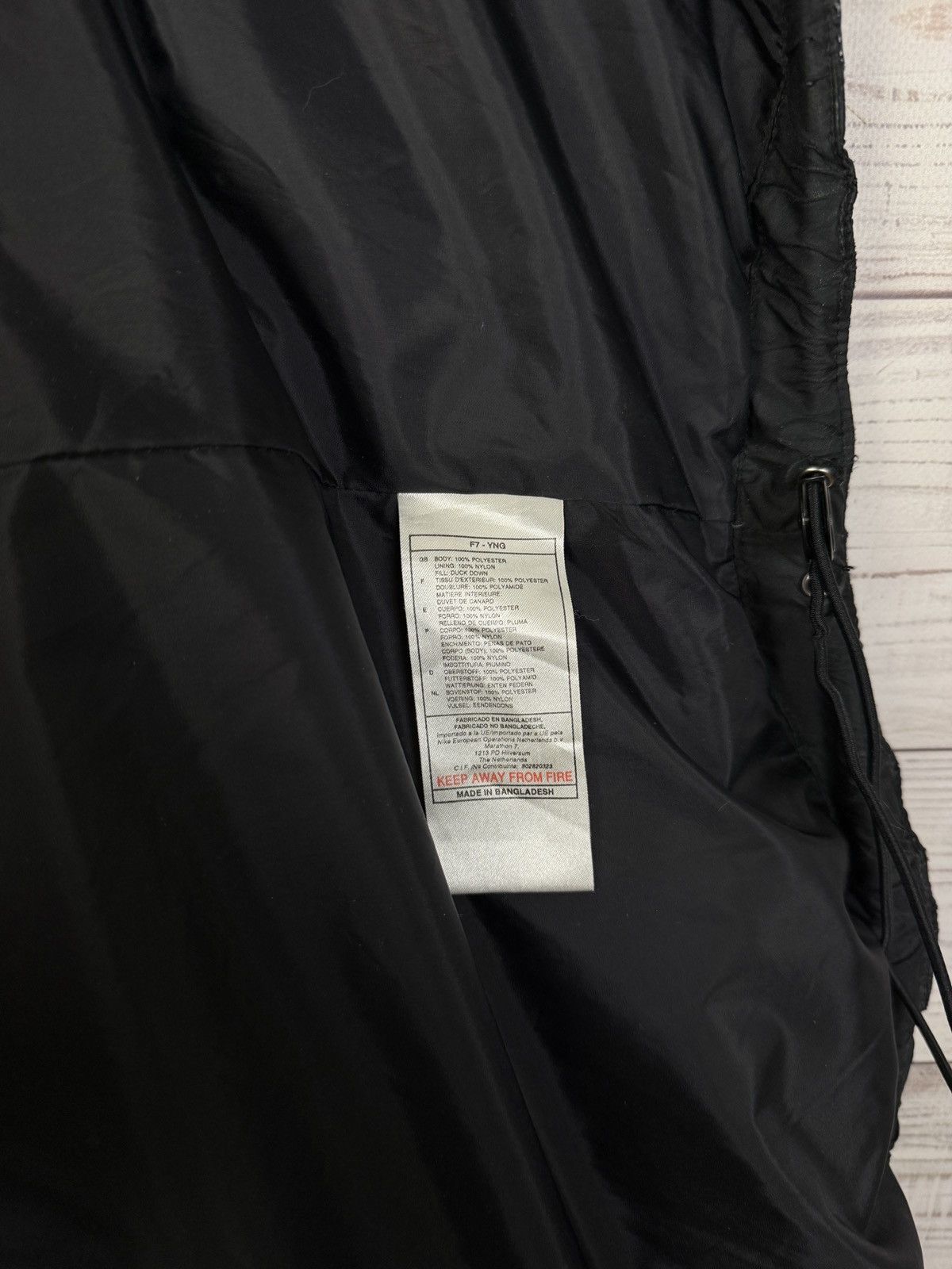 Nike Vintage Y2K Nike Down Jacket Puffer 90s Swoosh Logo Size US M / EU 48-50 / 2 - 15 Thumbnail