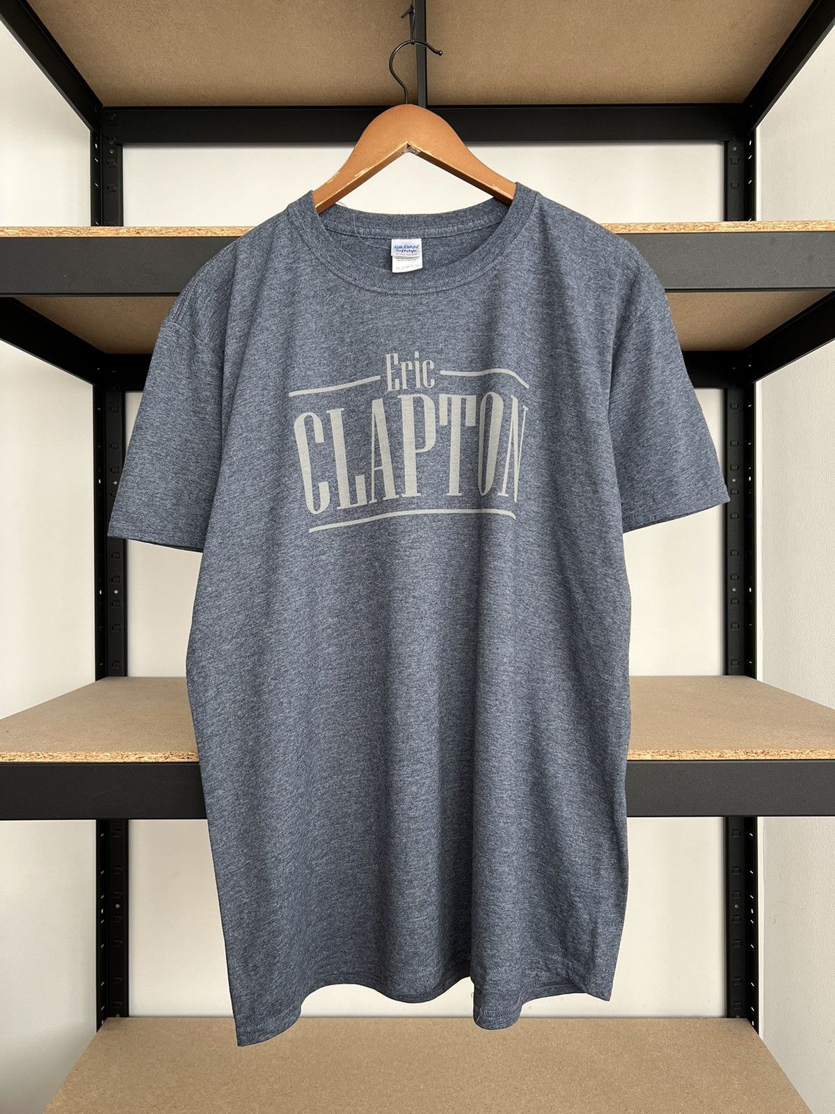 Band Tees Vintage 2010s Eric Clapton Rock Musician T-shirt Size US XL / EU 56 / 4 - 1 Thumbnail