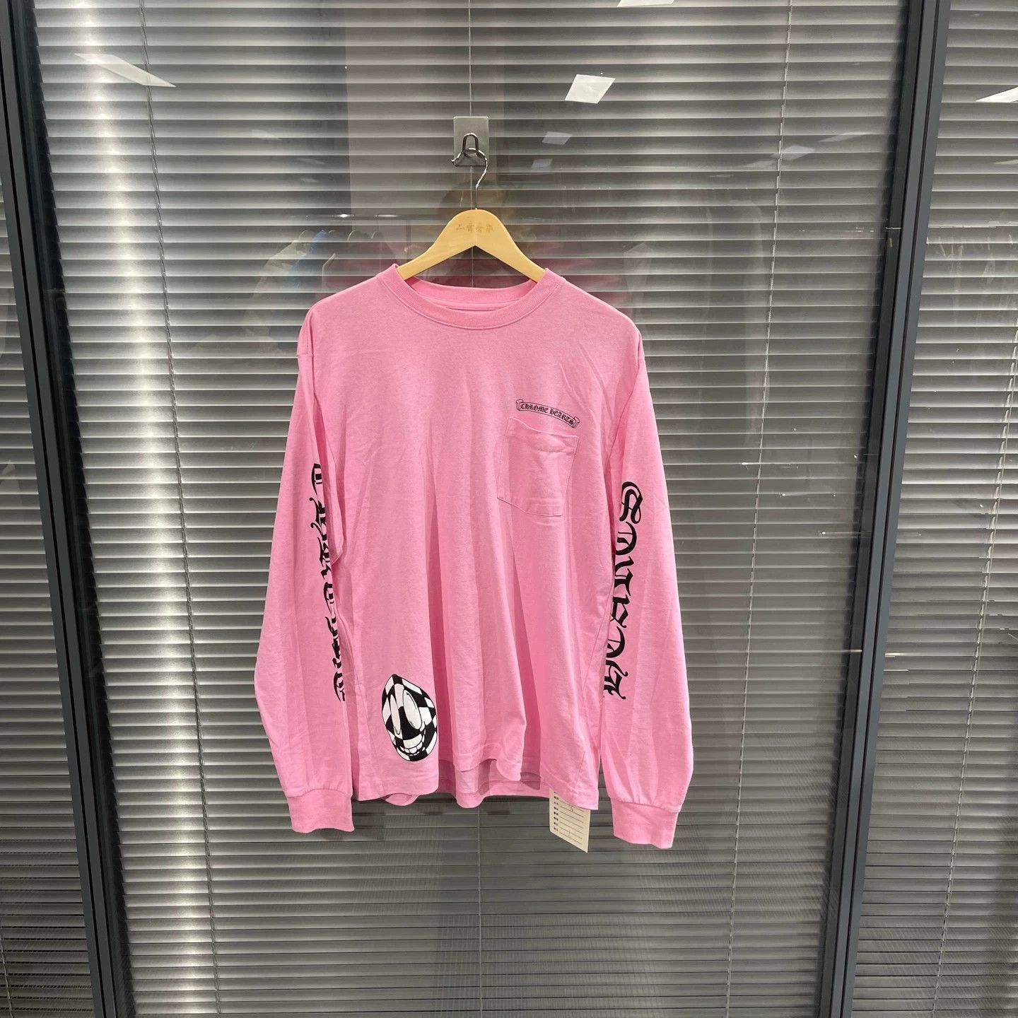 Chrome Hearts Pink Long Sleeve Graphic Shirt Size US L / EU 52-54 / 3 - 1 Thumbnail