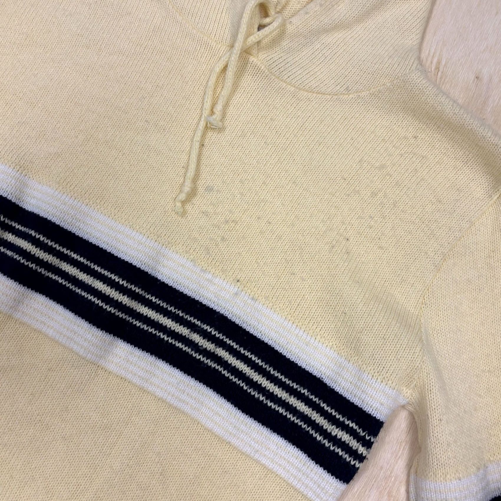 Vintage VINTAGE IN CHARGE Sweater Women Small Yellow Hooded Striped Knit Long Sleeve 90s Size S / US 4 / IT 40 - 2 Thumbnail