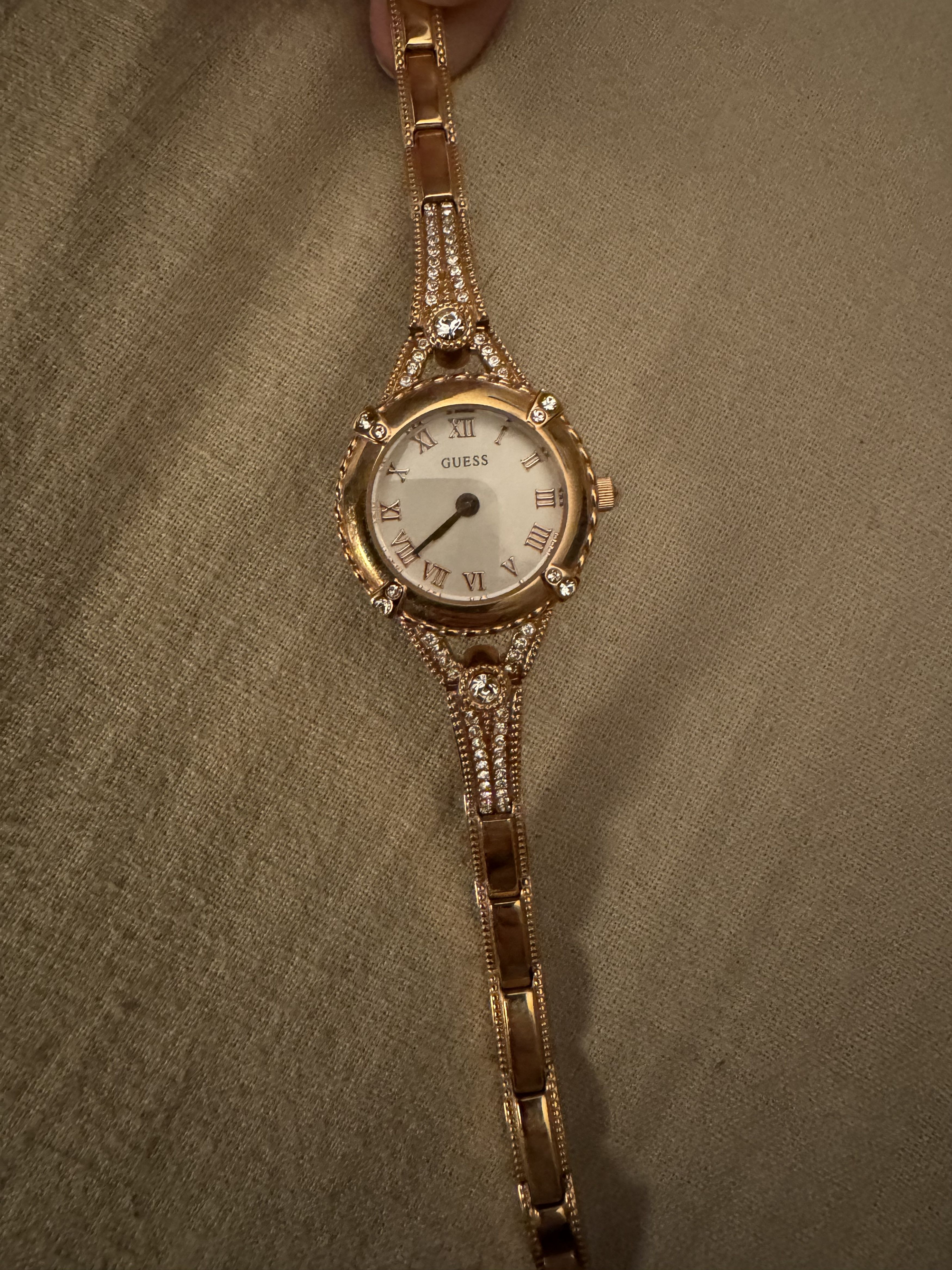 Guess GUESS Rose Gold Watch Size ONE SIZE - 1 Thumbnail