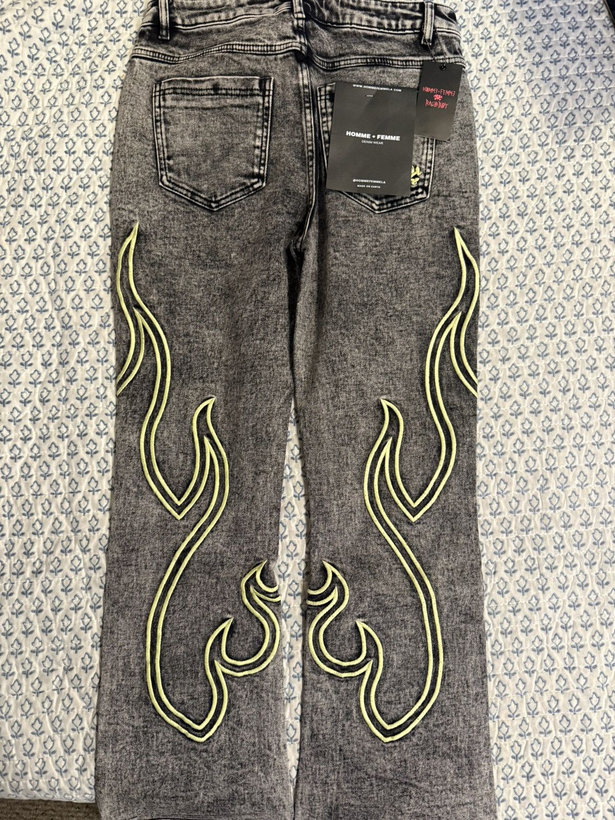 Homme + Femme La Homme + Femme Rager Baby Acid Wash Flame Emb. Jeans size 30 Size US 30 / EU 46 - 2 Thumbnail
