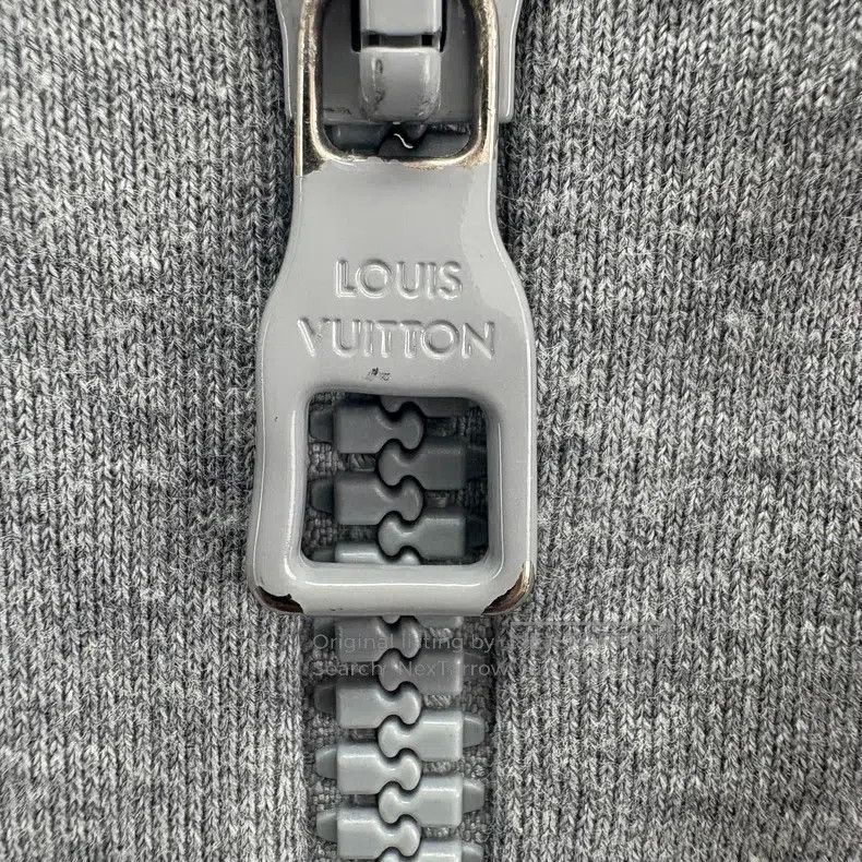 Louis Vuitton Louis Vuitton Grey Graffiti Letter Embroidered Hoodie Size US XL / EU 56 / 4 - 6 Thumbnail