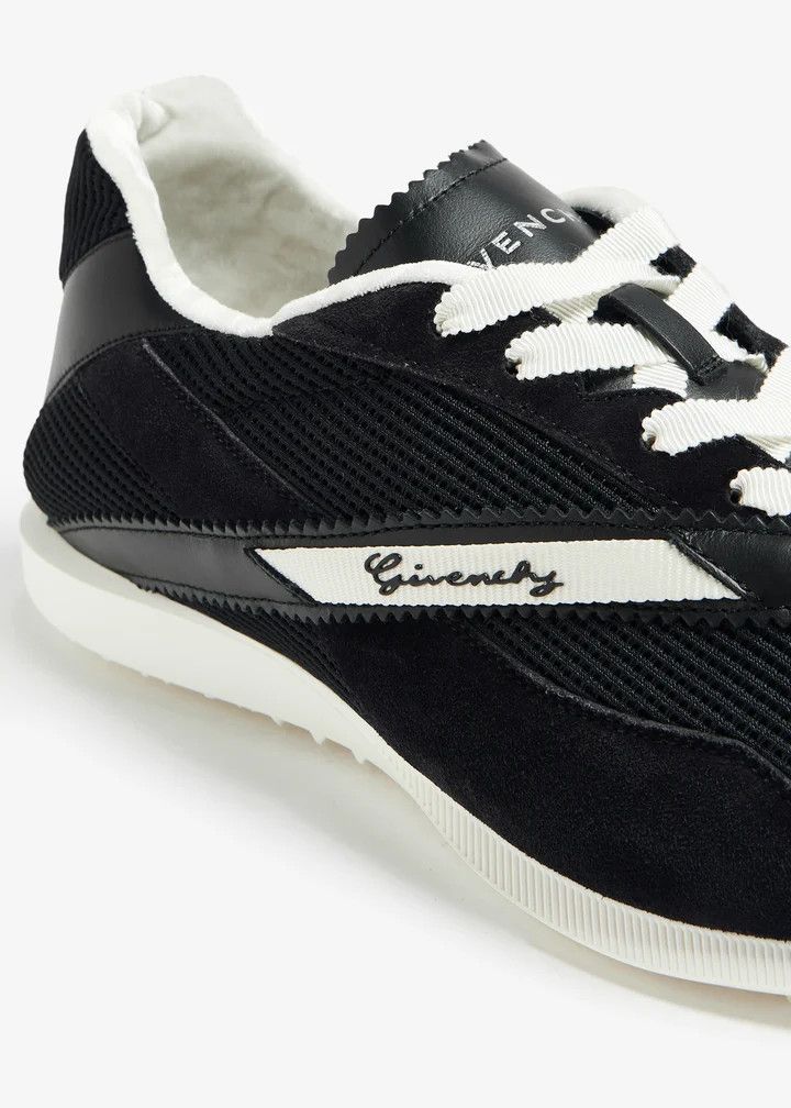 Givenchy o1lv12m1025 Show Low Top Runners in Black Size US 9 / EU 42 - 4 Thumbnail