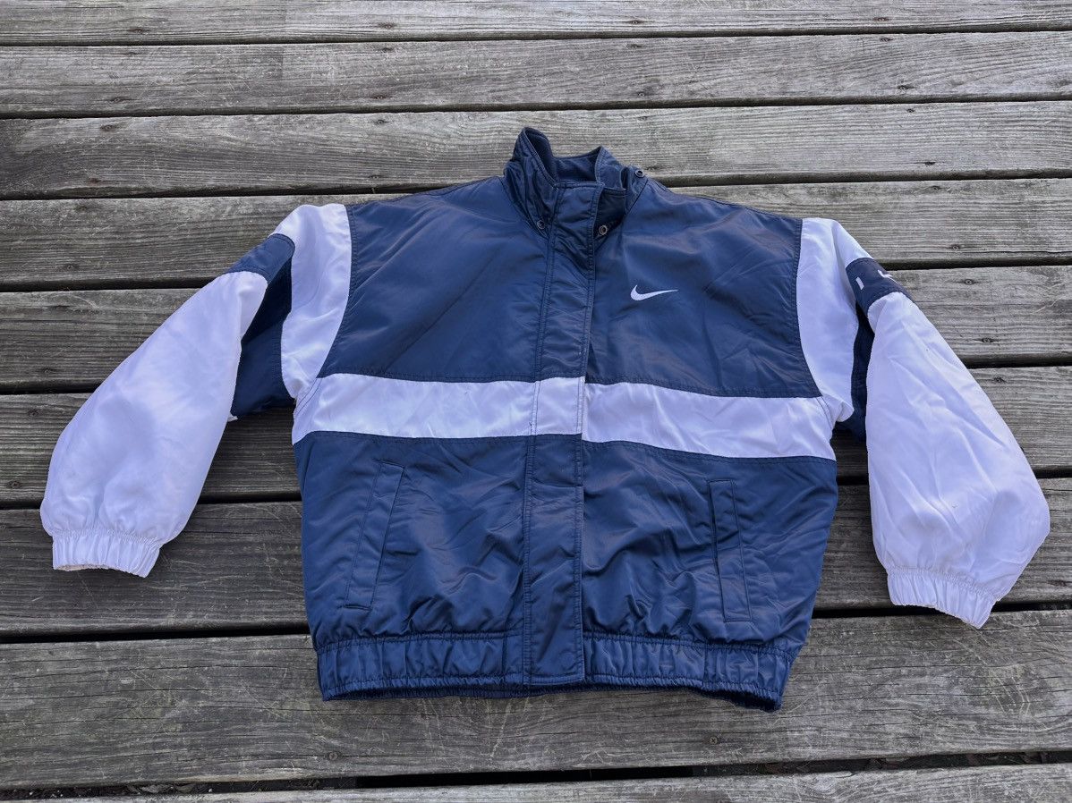Nike × Vintage Vintage 90s Nike Puffer Jacket Size L / US 10 / IT 46 - 2 Thumbnail
