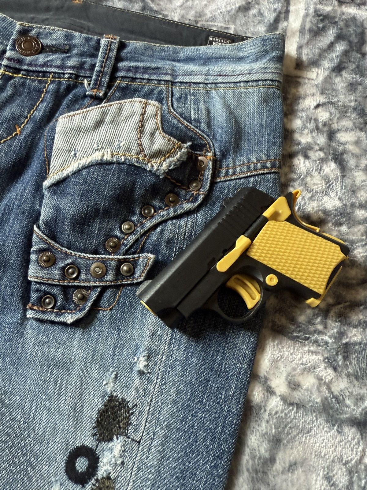 Hysteric Glamour × Japanese Brand Bartack Japan Asymmetrical Revolver Gun Pocket Jeans Size US 28 / EU 44 - 5 Thumbnail