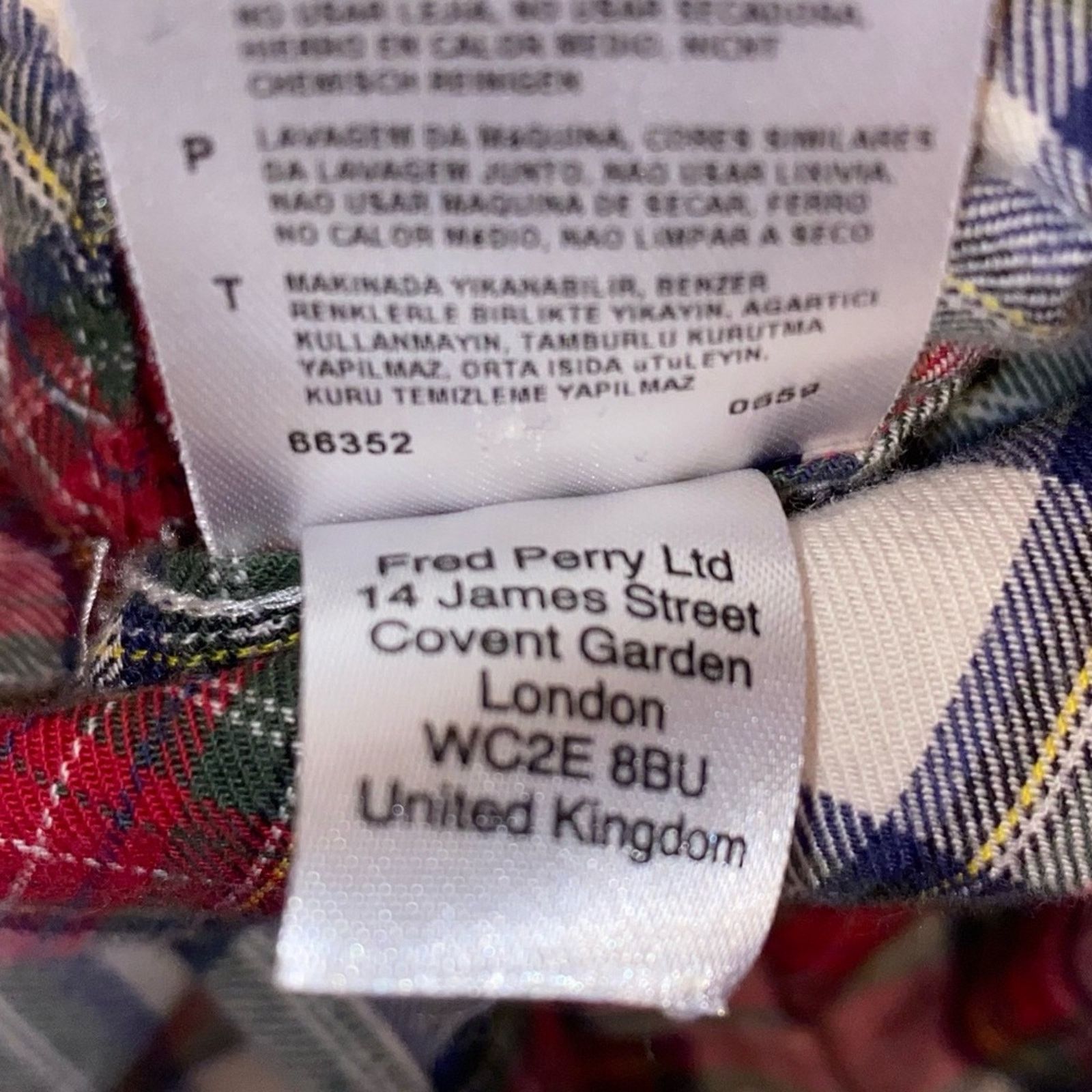 Fred Perry Fred Perry $275 Red White Plaid Flannel Button Down Shirt S Size US S / EU 44-46 / 1 - 16 Thumbnail