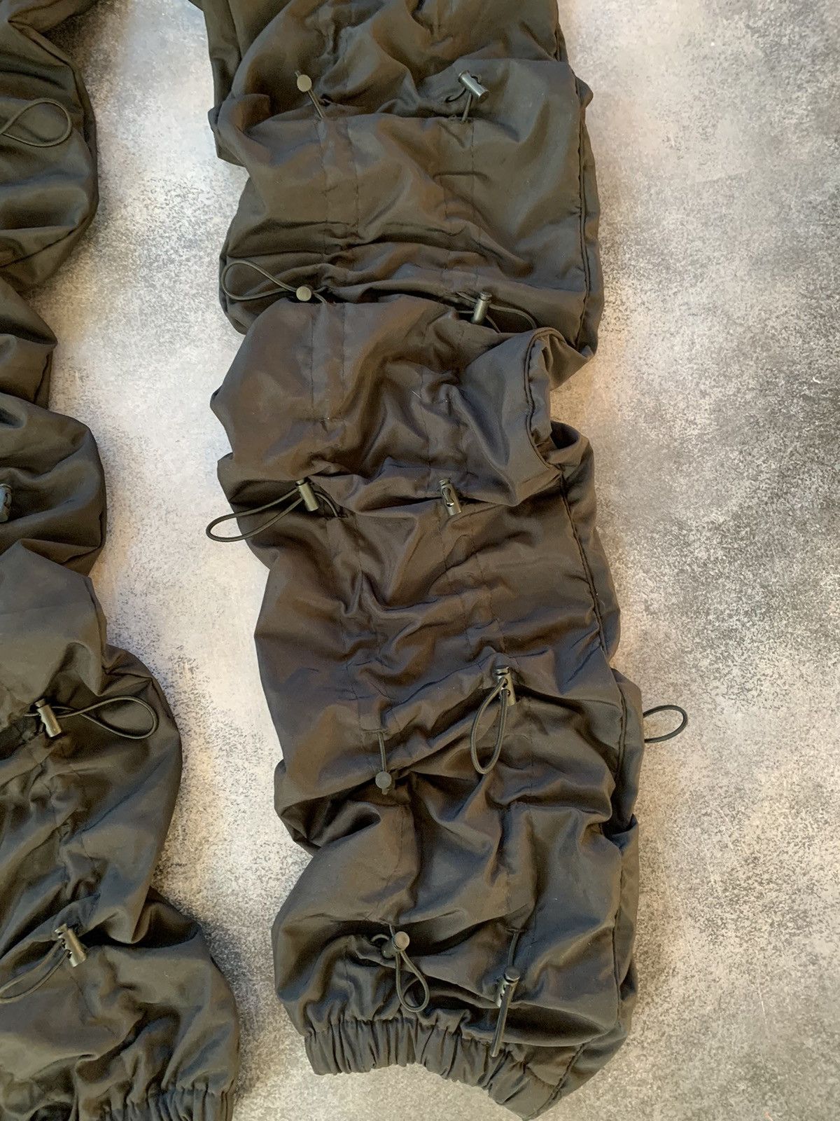Hysteric Glamour × MNML VTG Rick Owens Junya Watanabe Style MNML BUNGEE CORD PANts Size US 33 - 3 Thumbnail