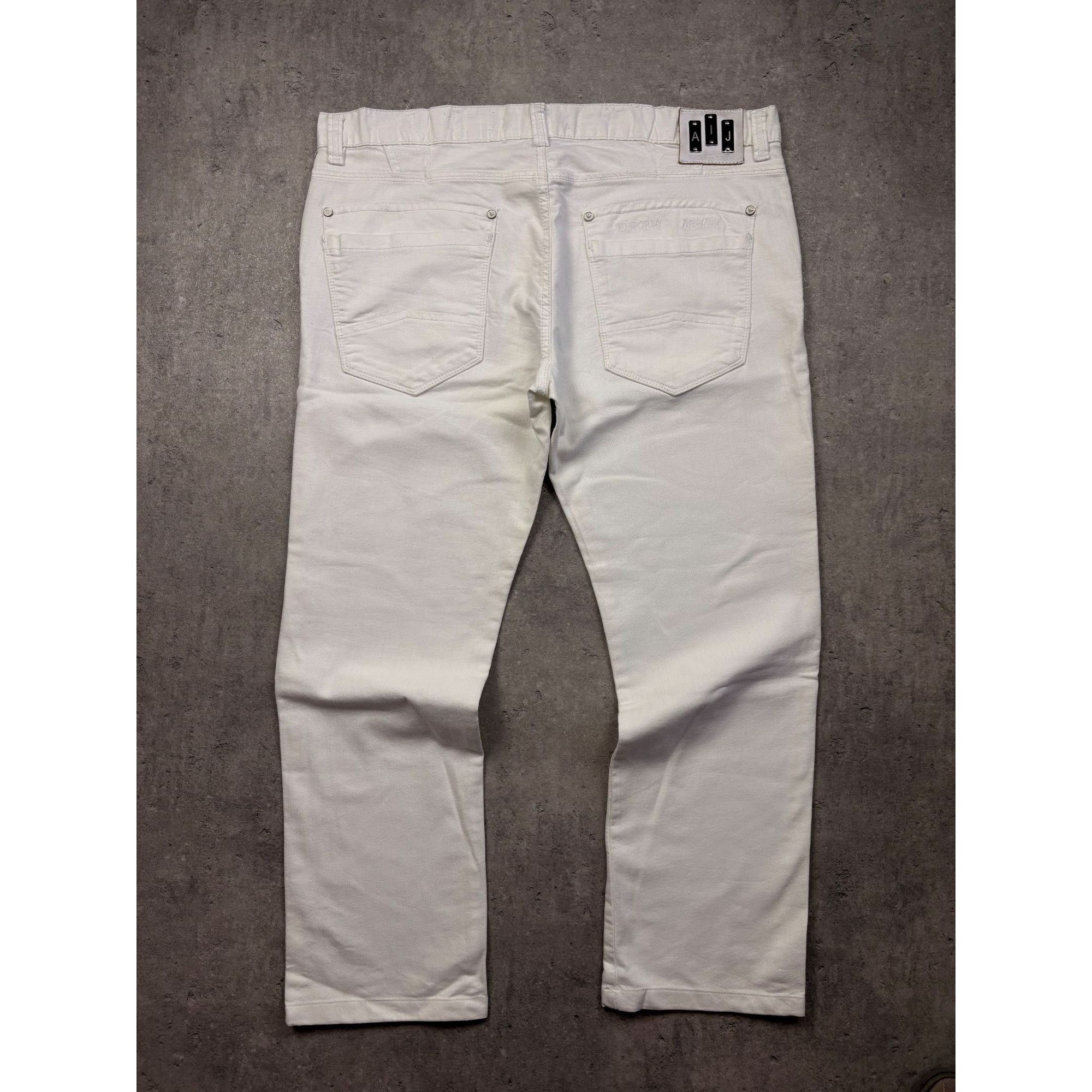 Armani Exchange ARMANI JEANS Indigo 003 Series | White | Size IT 38 (W32-34) Size US 34 / EU 50 - 1 Thumbnail