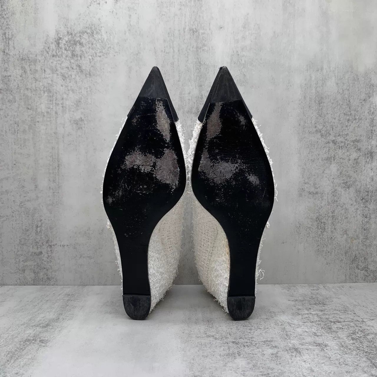 Chanel Chanel White Tweed Heels 36.5 95 New Size US 6 / IT 36 - 7 Thumbnail