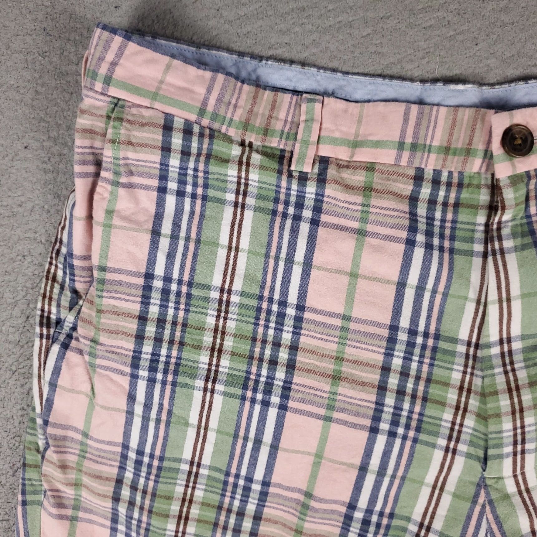 Brooks Brothers VINTAGE Brooks Brothers Shorts Men Size 40 Cotton Plaid Flat Front Chino Casual Mens Size US 40 / EU 56 - 2 Thumbnail