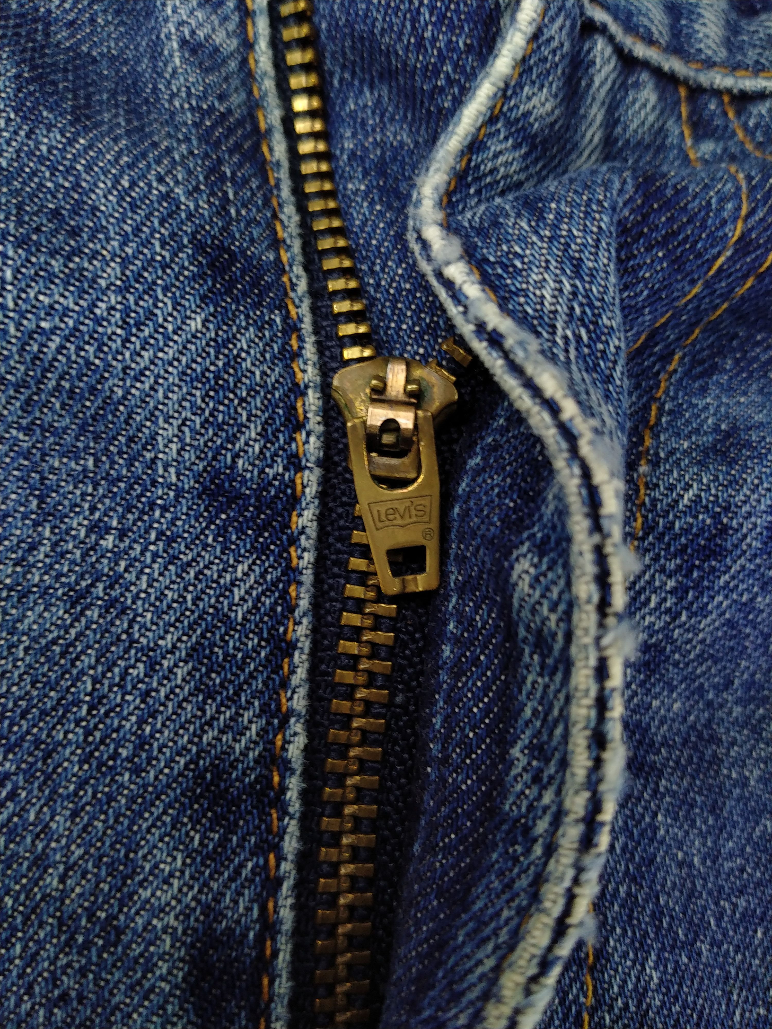 Levi's Blue Vintage Levi's 505 Distressed Denim 32x26 -JN200 Size US 32 / EU 48 - 7 Thumbnail