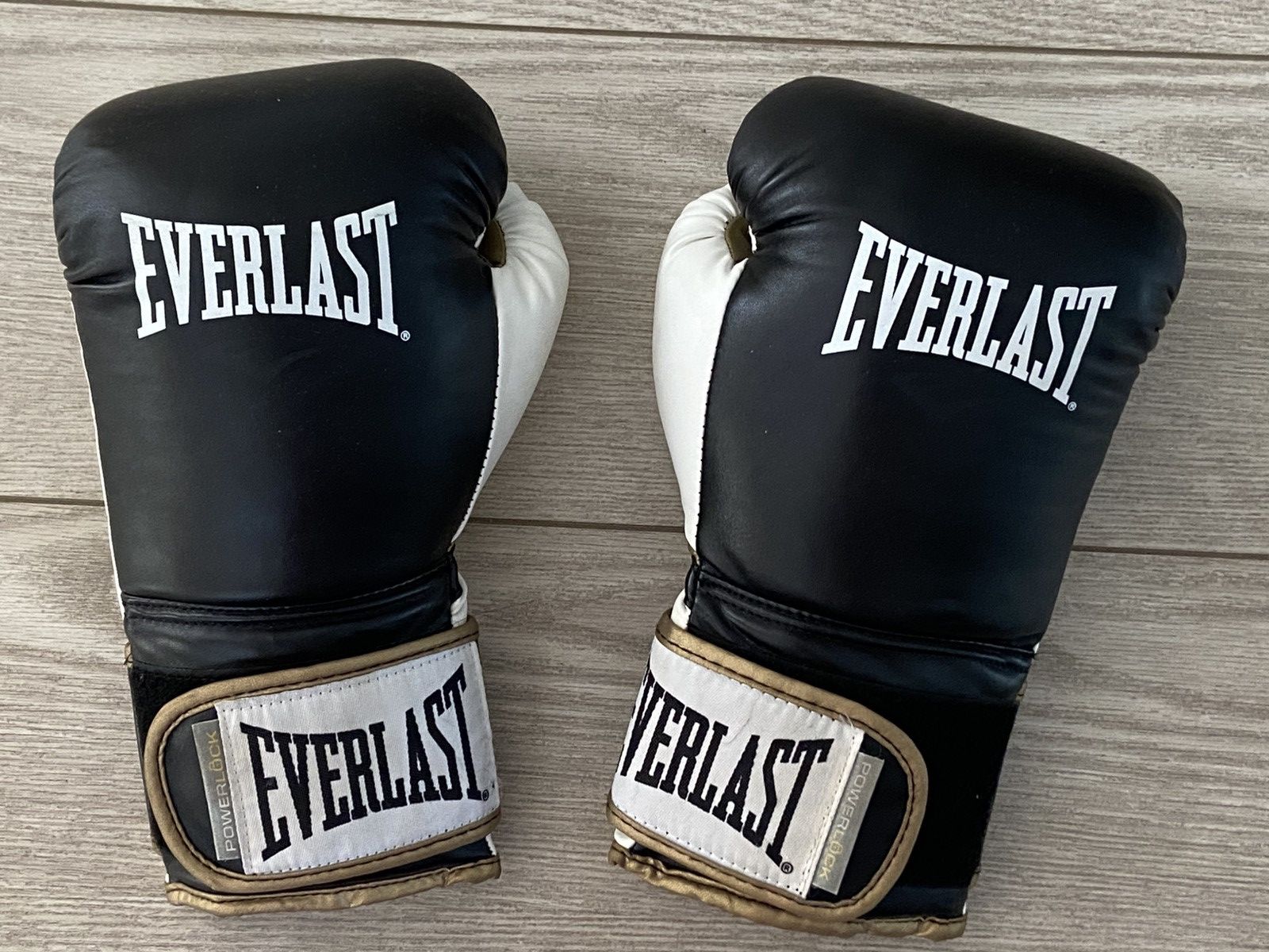 Everlast Everlast boxing gloves Size ONE SIZE - 6 Thumbnail