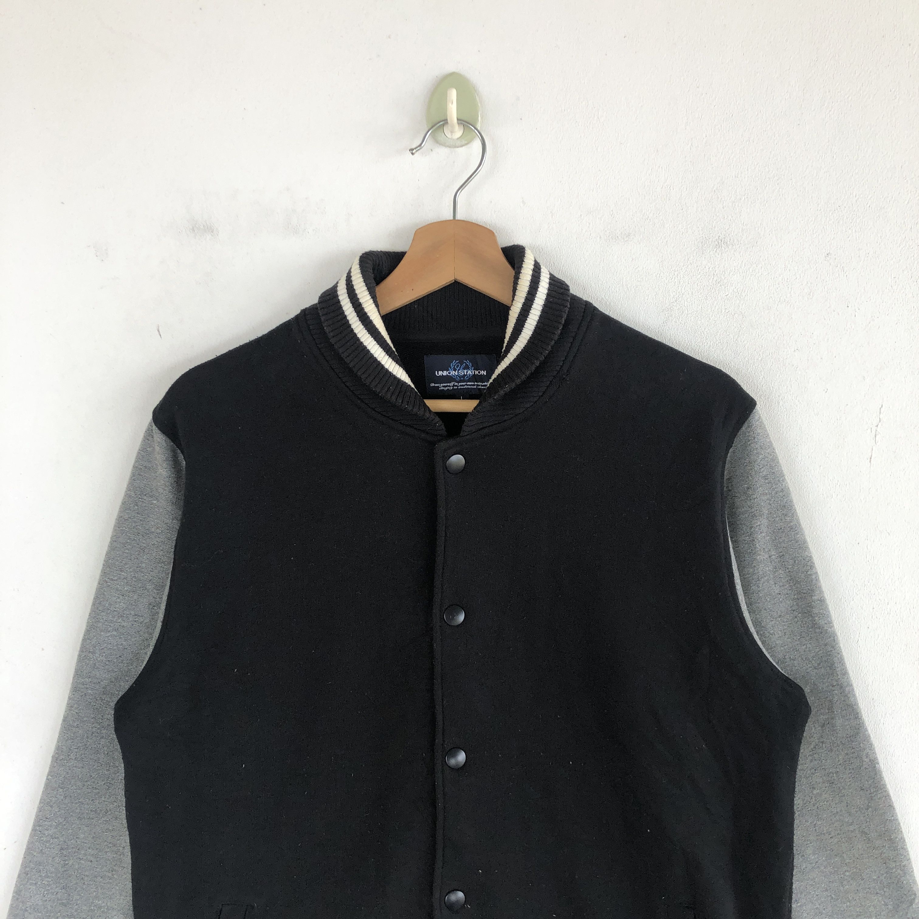 Japanese Brand × Vintage Japanese Harajuku Varsity Sweater Union Station Sweatshirt Size XS / US 0-2 / IT 36-38 - 4 Thumbnail