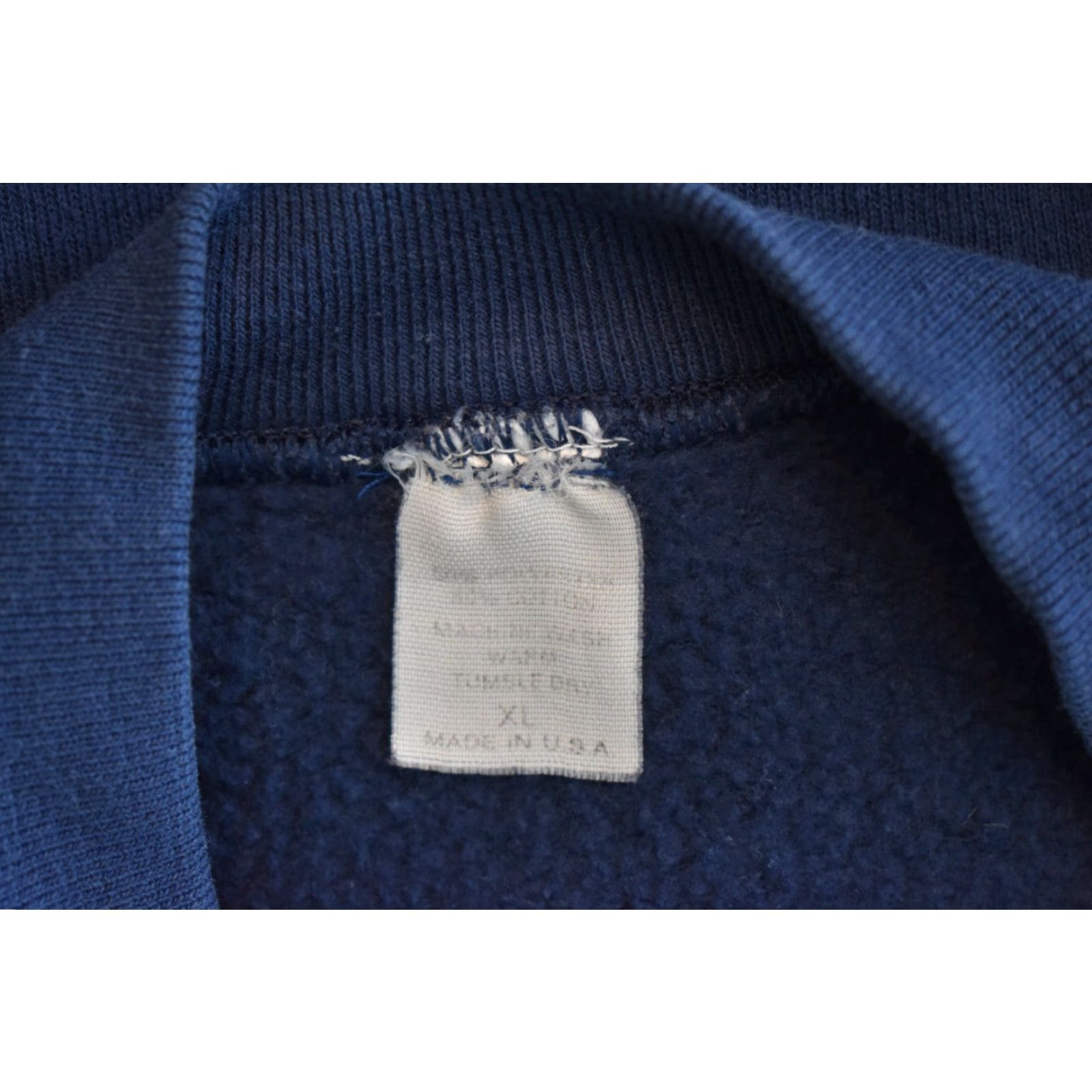 Vintage VINTAGE Daytona Beach Florida Sweatshirt Pullover Fits Medium USA Blue Sweatshirt Unisex Adults M Blue USA 90s? Size US M / EU 48-50 / 2 - 5 Thumbnail