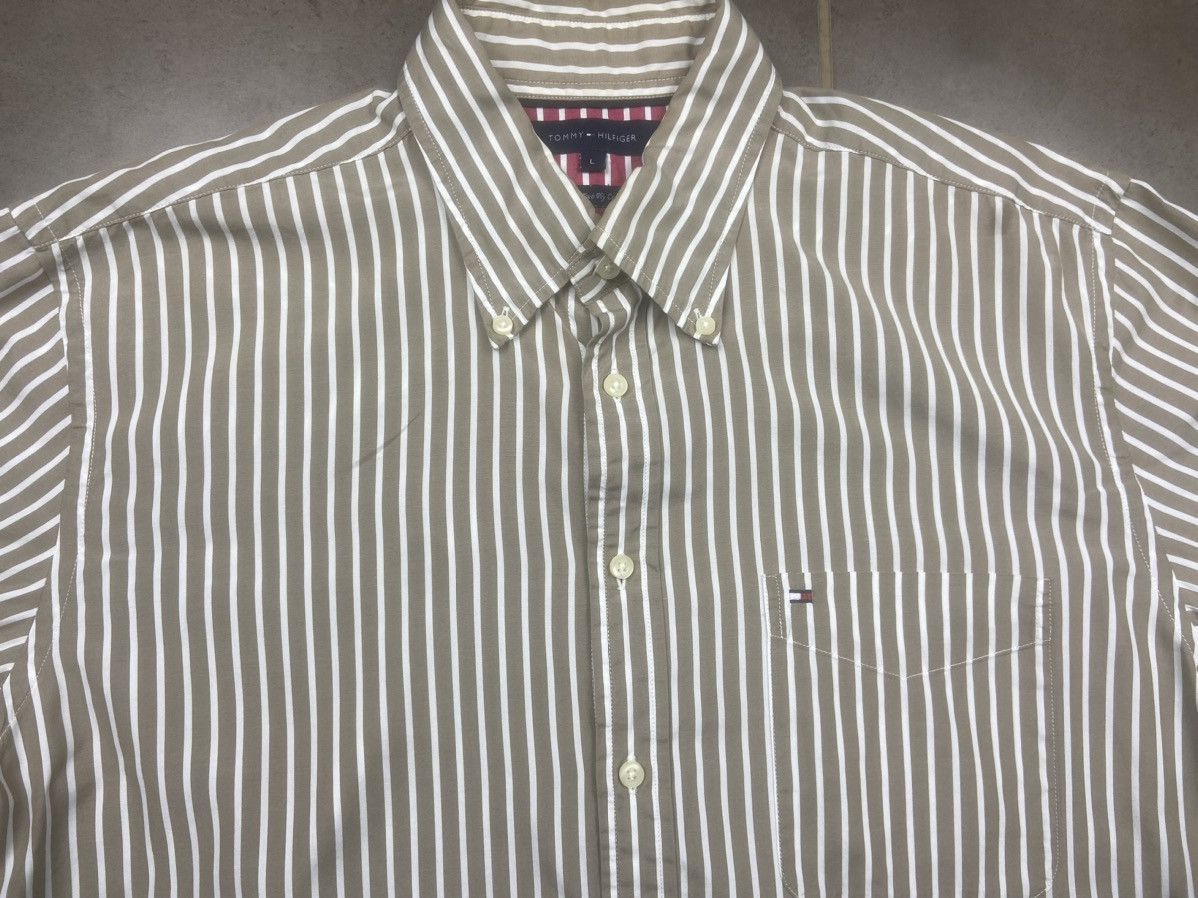 Tommy Hilfiger Tommy Hilfiger Vintage Long Shirt Size US L / EU 52-54 / 3 - 3 Thumbnail