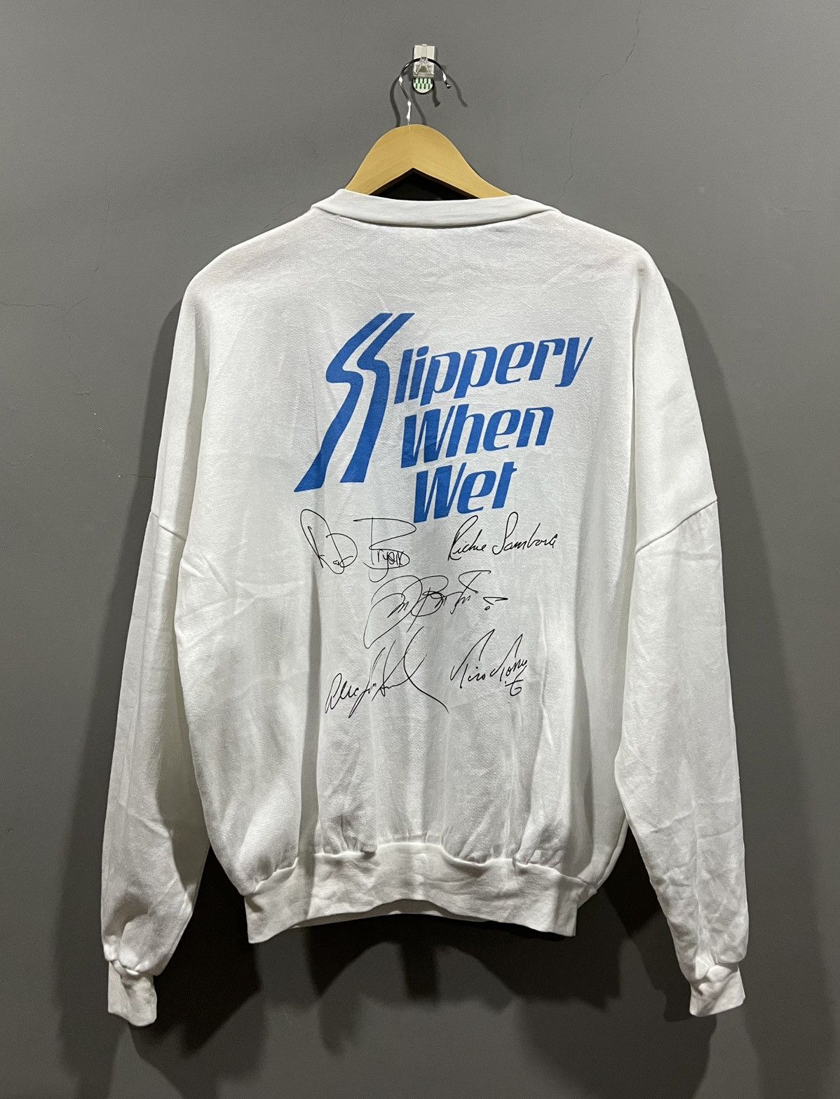 Band Tees Vintage 80s 1987 Bon Jovi Slippery When Wet Tour Sweatshirt Size US XL / EU 56 / 4 - 2 Thumbnail