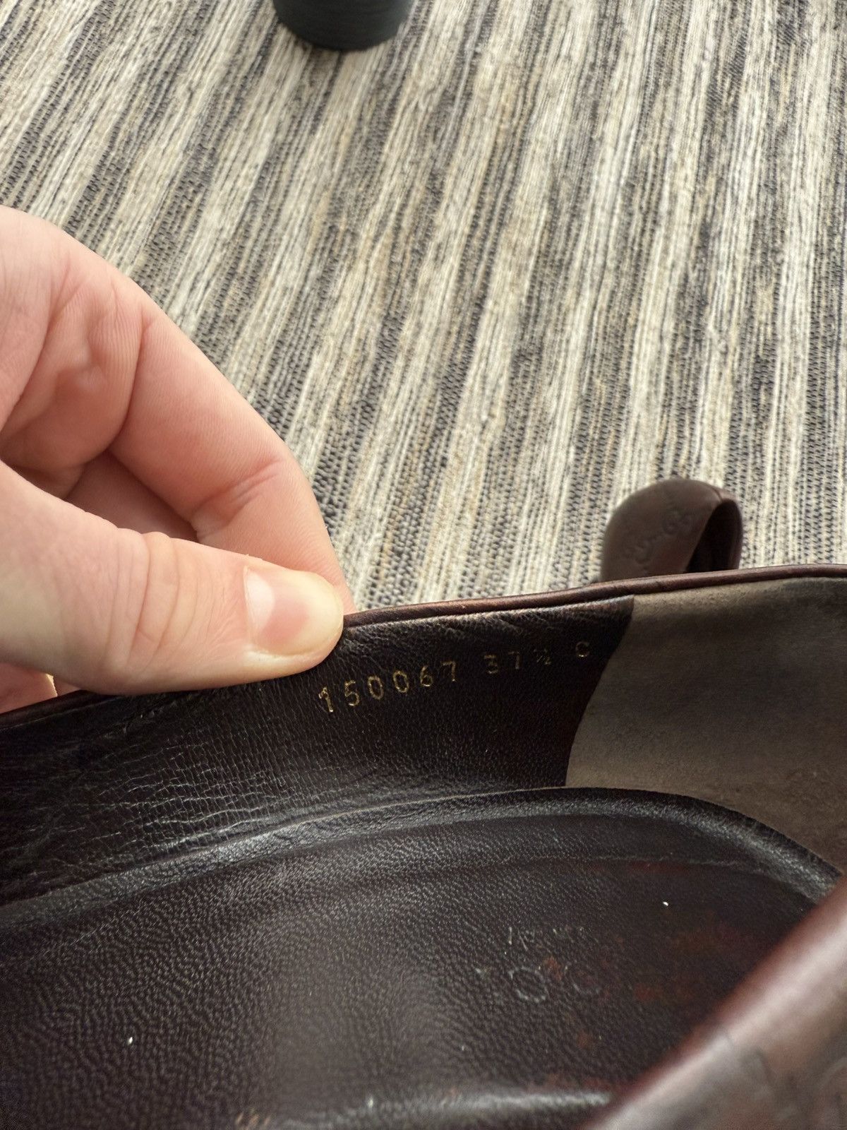 Gucci GUCCI VINTAGE 90s MONOGRAM LEATHER HEELS LOGO EMBOSSED WOMEN Size US 7 / IT 37 - 14 Thumbnail