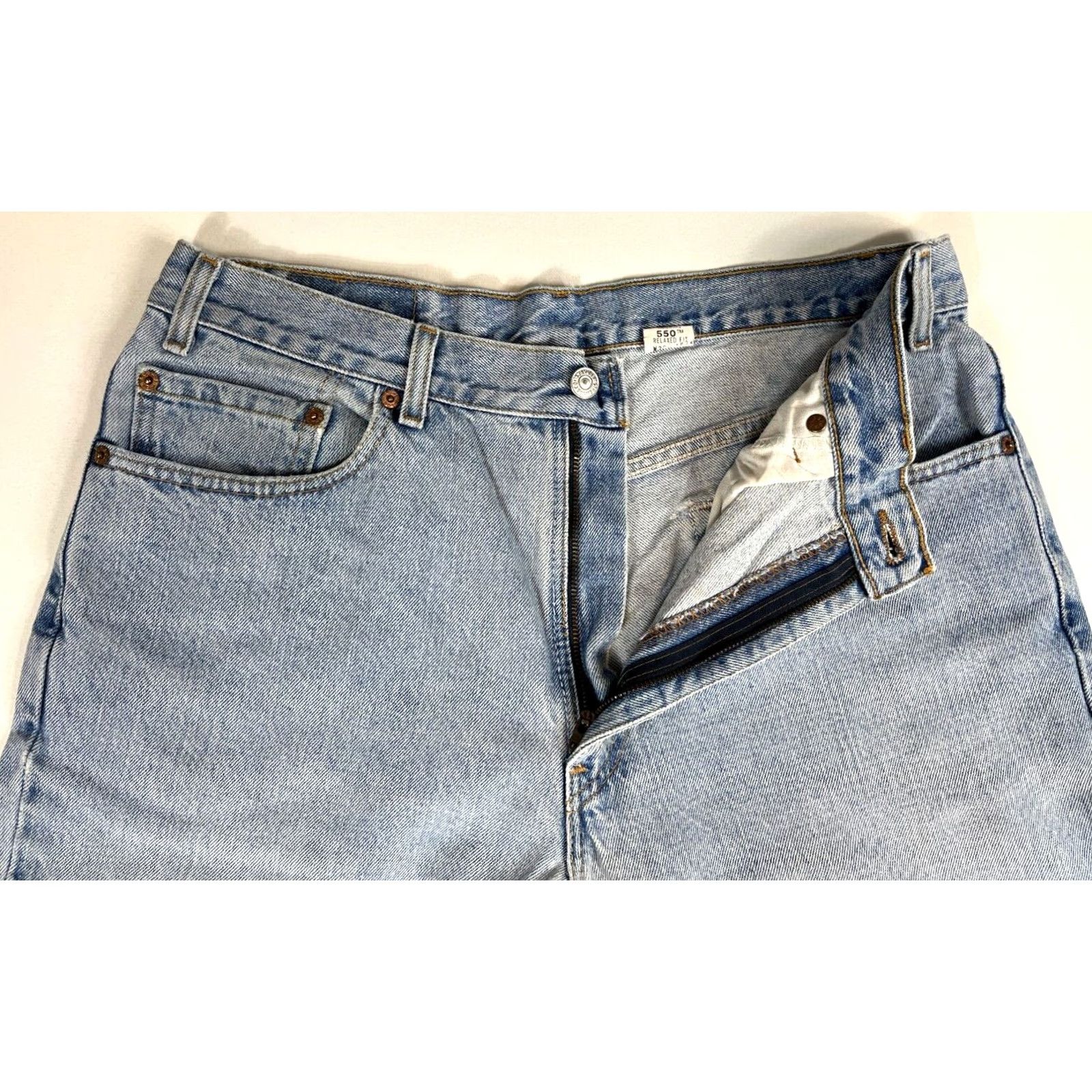 Levi's Levi's 550 Jeans Relaxed Fit Denim Blue 34x33 5-Pocket Vintage Made in USA Mens jeans Size US 34 / EU 50 - 4 Thumbnail