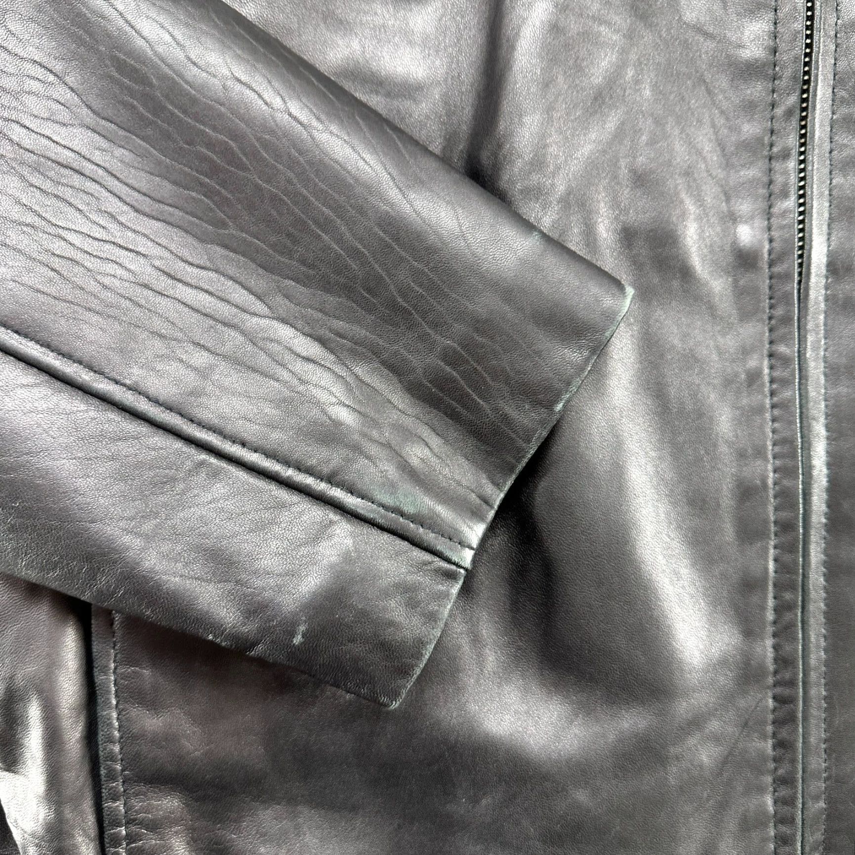 Vintage VINTAGE Celebrook Leather Bomber Jacket Mens L Black Solid Zip 90s Biker Oversized Full Zip Winter Fall Spring Size US L / EU 52-54 / 3 - 5 Thumbnail