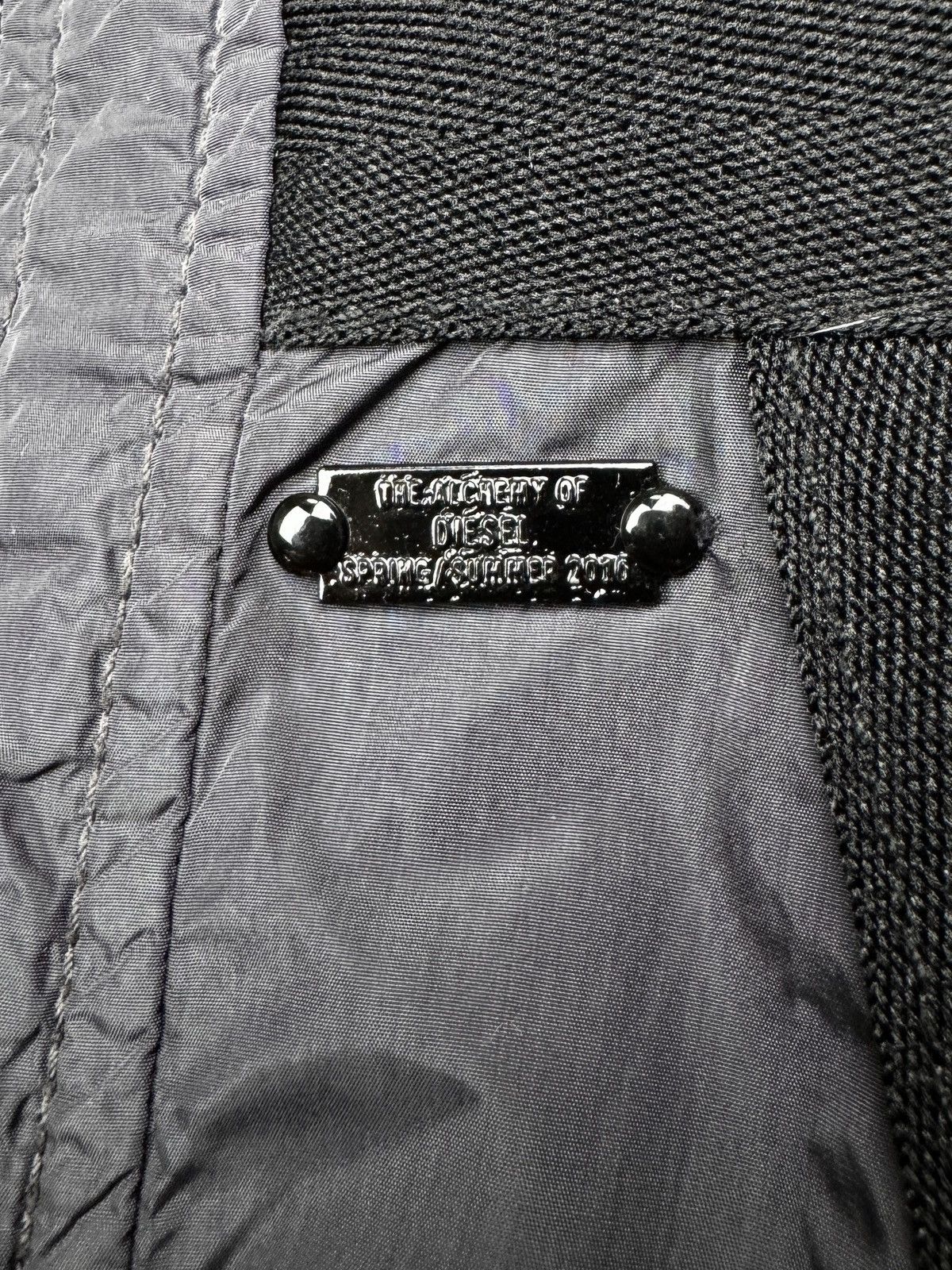 Diesel Rare Vintage DIESEL Strapped Nylon Parachute Bomber Jckt Y2K Size US S / EU 44-46 / 1 - 8 Thumbnail