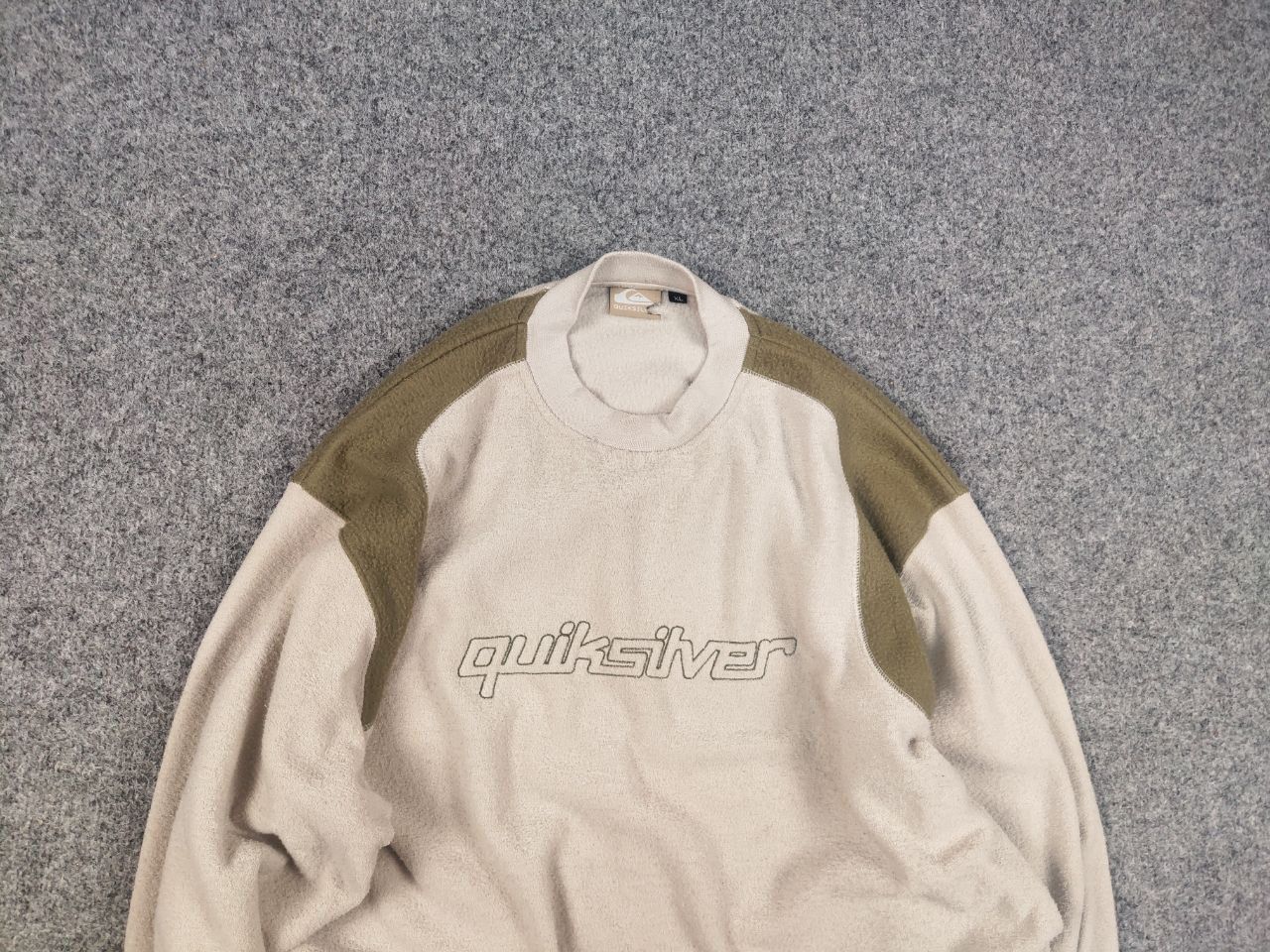 Quiksilver Quiksilver Vintage Beige Fleece Big Logo Sweatshirt Size US XL / EU 56 / 4 - 4 Thumbnail
