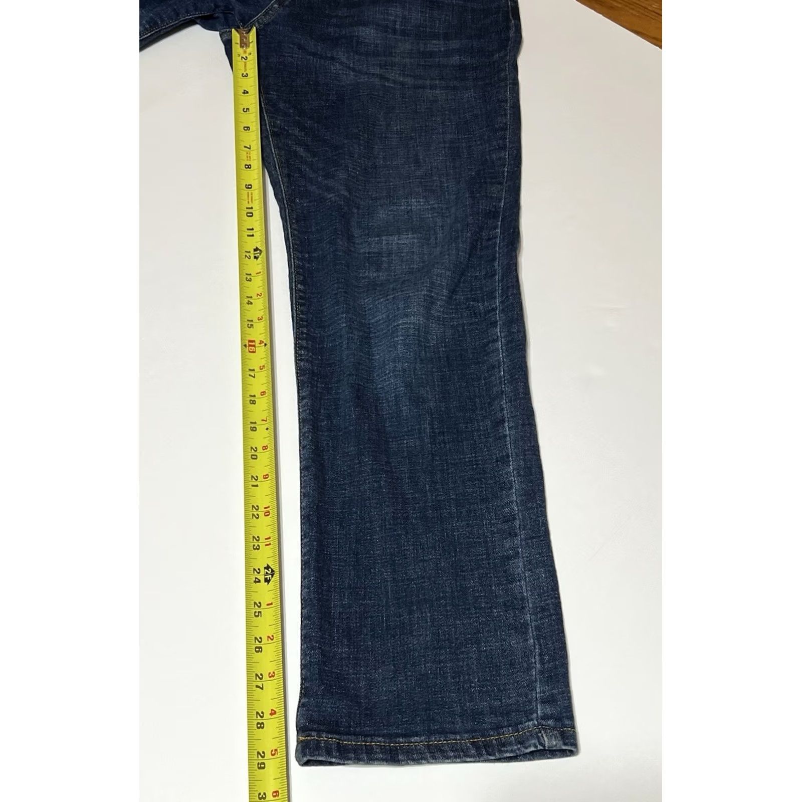 Lucky Brand Lucky Brand Jeans Mens 30x30 Blue Denim 221 Straight Dark Wash 5-Pocket Regular Rise Mid-Waist Vintage No N/A Size US 30 / EU 46 - 5 Thumbnail