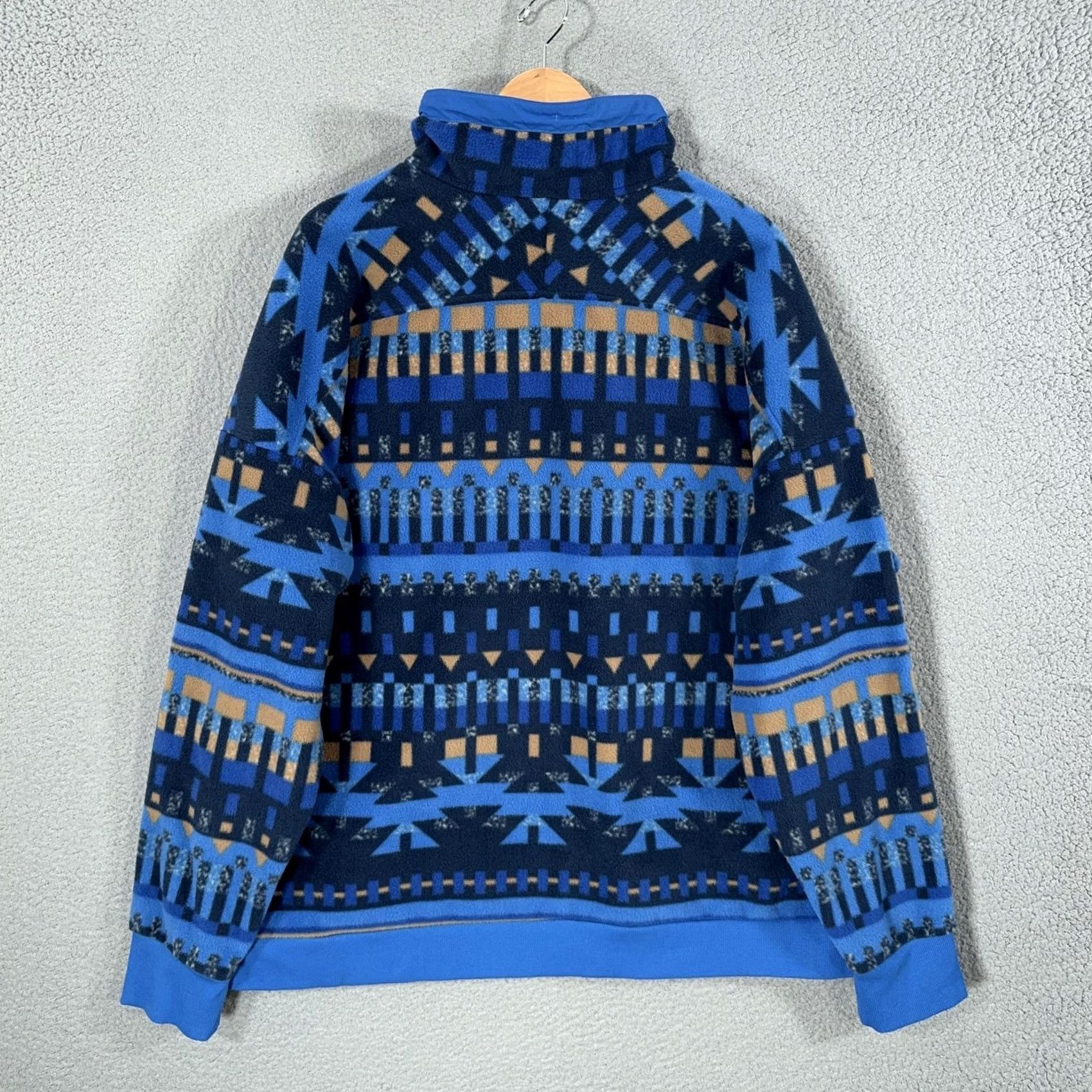 Vintage Columbia Mens Fleece Pullover XL Blue Aztec Retro 90s Style ICONS Powder Keg Size US XL / EU 56 / 4 - 4 Thumbnail