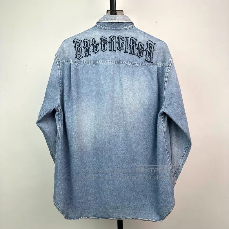 Balenciaga Balenciaga Back Logo Embroidered Faded Denim Shirt Jacket Size XS / US 0-2 / IT 36-38 - 6 Thumbnail