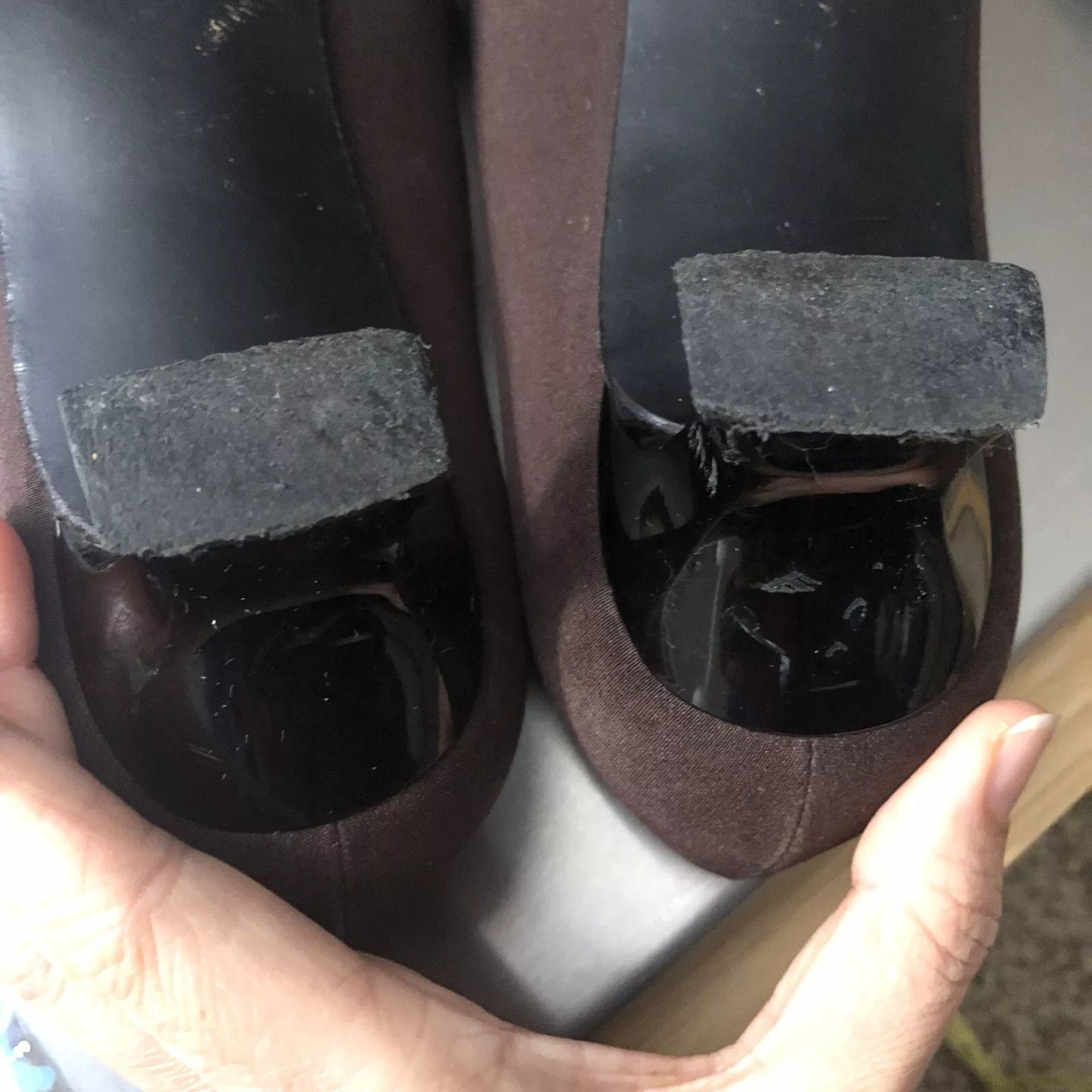Stuart Weitzman Stuart Weitzman Brown Fabric Pumps Low Black Patent Heels Size US 9.5 / IT 39.5 - 9 Thumbnail