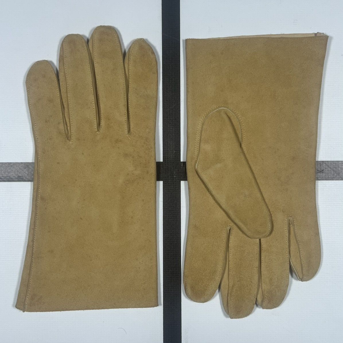 Hermes |[ 2000’s Hermès Lambskin Leather Gloves ]| Size ONE SIZE - 4 Thumbnail