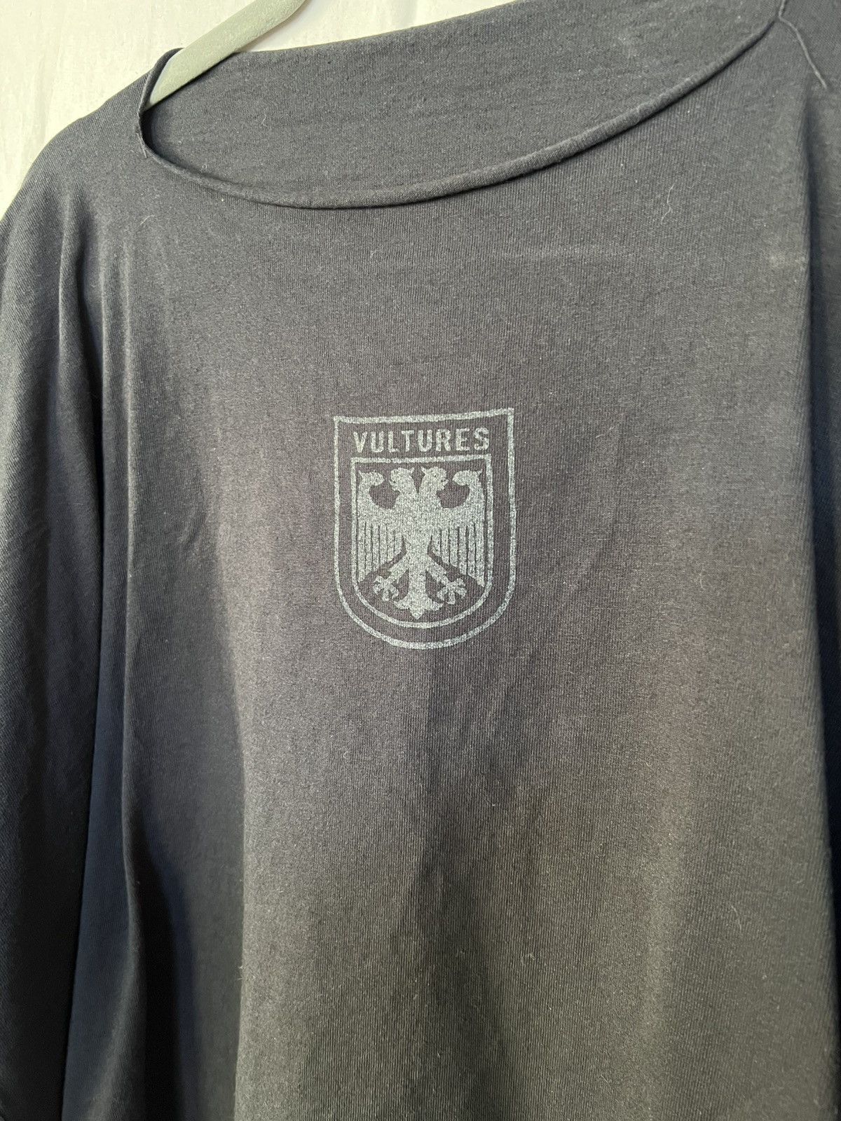 Yeezy Ye Vultures shirt Size US L / EU 52-54 / 3 - 2 Thumbnail