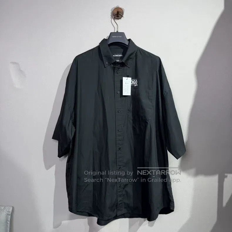 Balenciaga Balenciaga Embroidered Logo Short Sleeve Shirt Size US XS / EU 42 / 0 - 1 Thumbnail