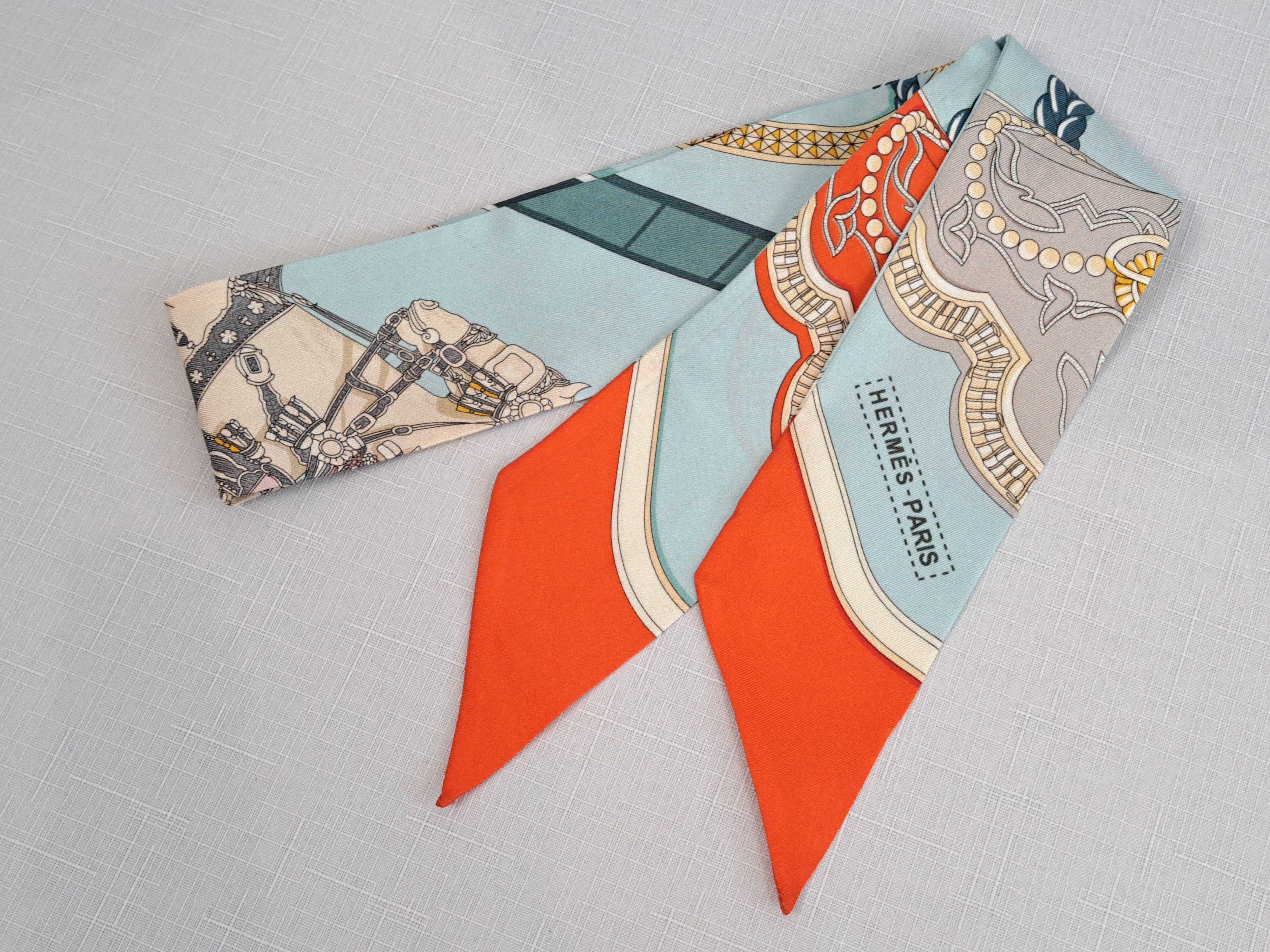Hermes HERMES Paris silk twilly scarf. Size ONE SIZE - 3 Thumbnail