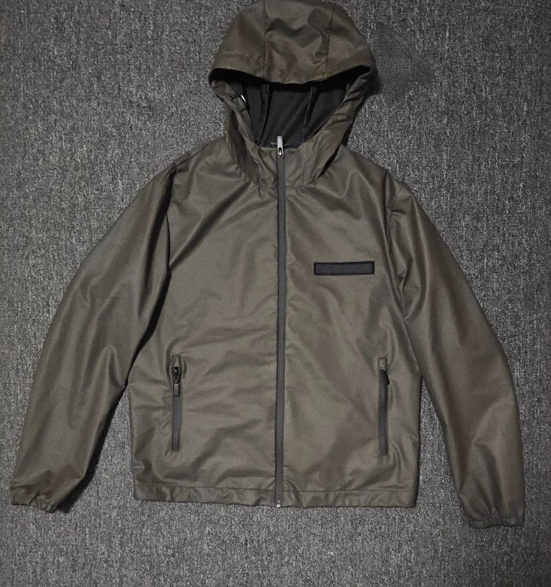 Fendi FENDI Raincoat, hooded jacket Size US S / EU 44-46 / 1 - 1 Thumbnail