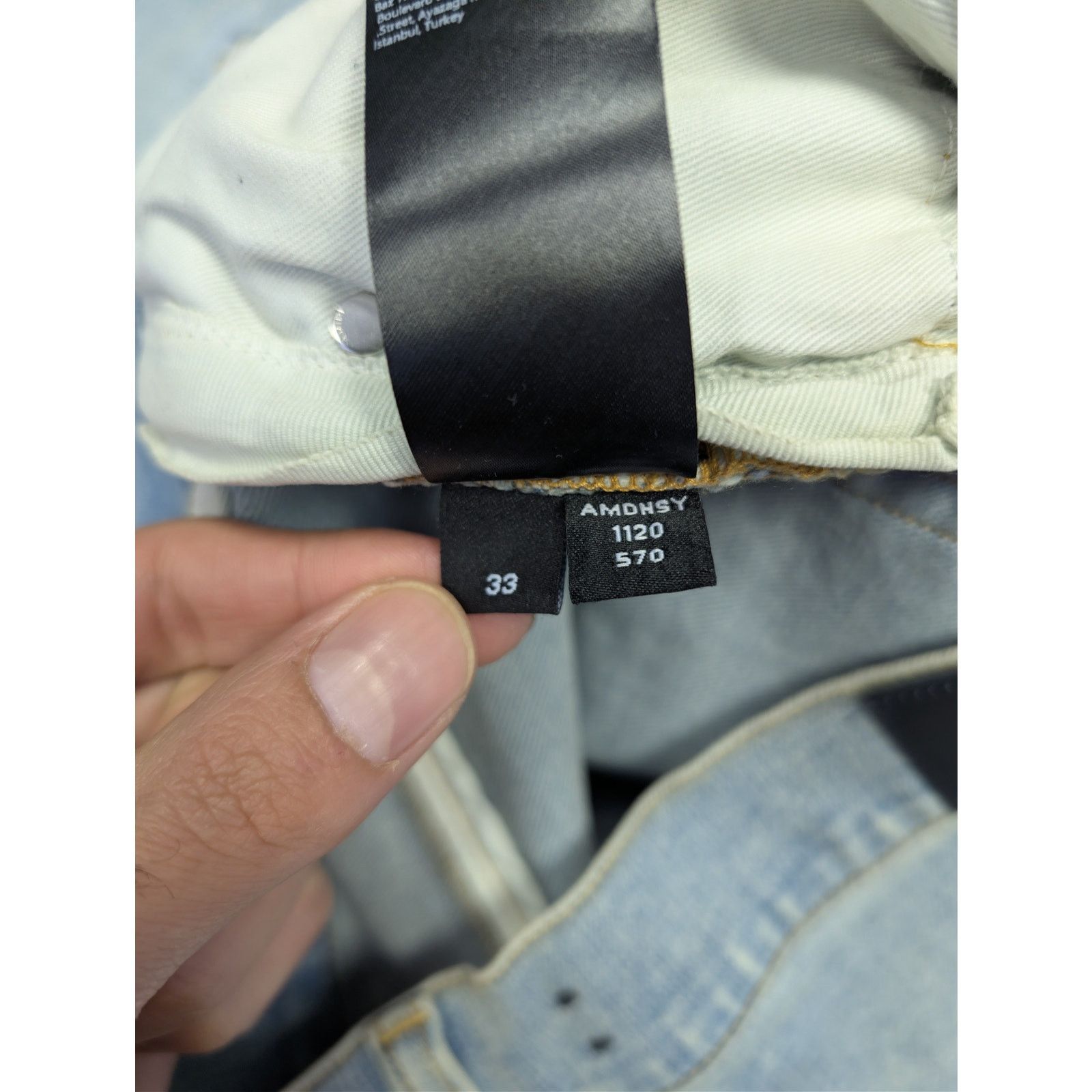 Amiri o1rshd1 Ultrasuede MX1 Denim Jeans in Surf Indigo Blue Size US 33 - 21 Thumbnail