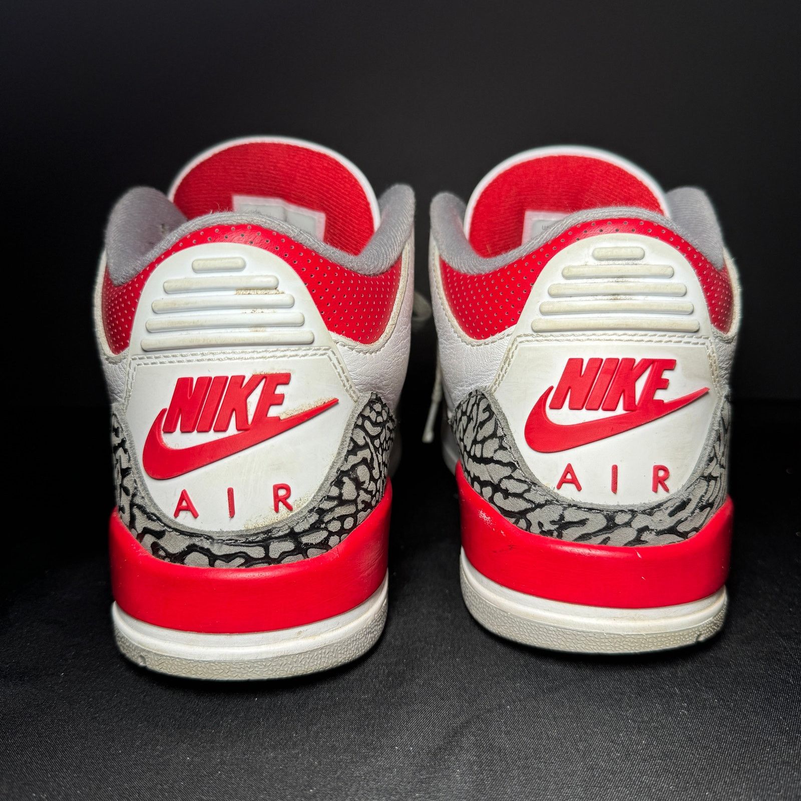 Jordan Brand × Nike Size 8 - Nike Air Jordan 3 Retro Fire Red 2022 Men's Shoes Size US 8 / EU 41 - 6 Thumbnail