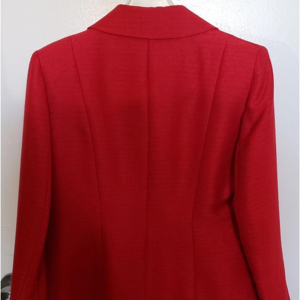 Designer CT1018a Kasper vintage red two piece ladies petite suit Size M / US 6-8 / IT 42-44 - 2 Thumbnail