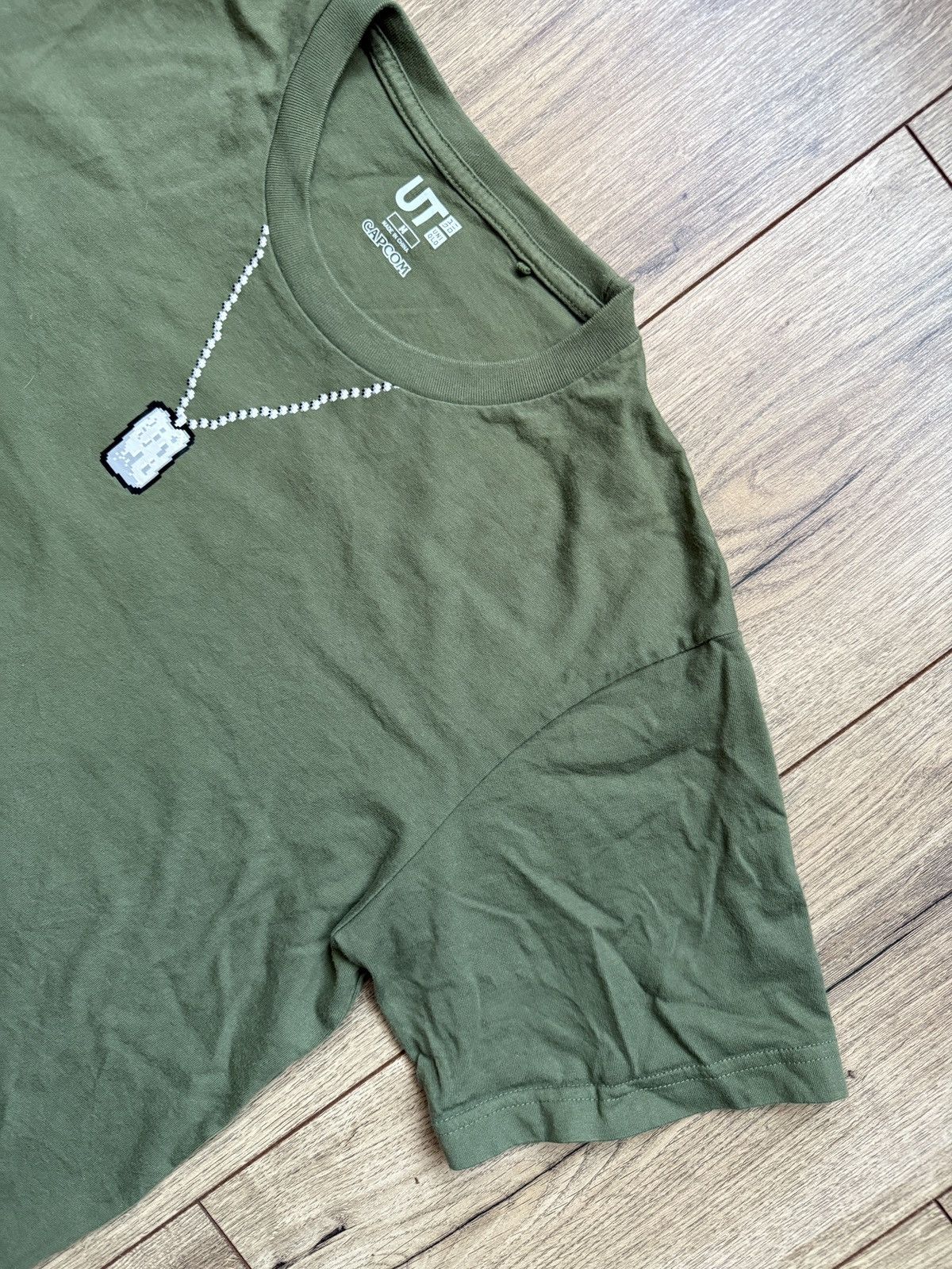 Uniqlo Koszulka Uniqlo Street Fighter Capcom Guile Army Size US M / EU 48-50 / 2 - 3 Thumbnail