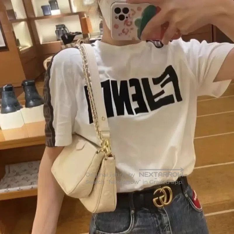 Fendi Fendi Color Block Women's T-Shirt . Size M / US 6-8 / IT 42-44 - 9 Thumbnail