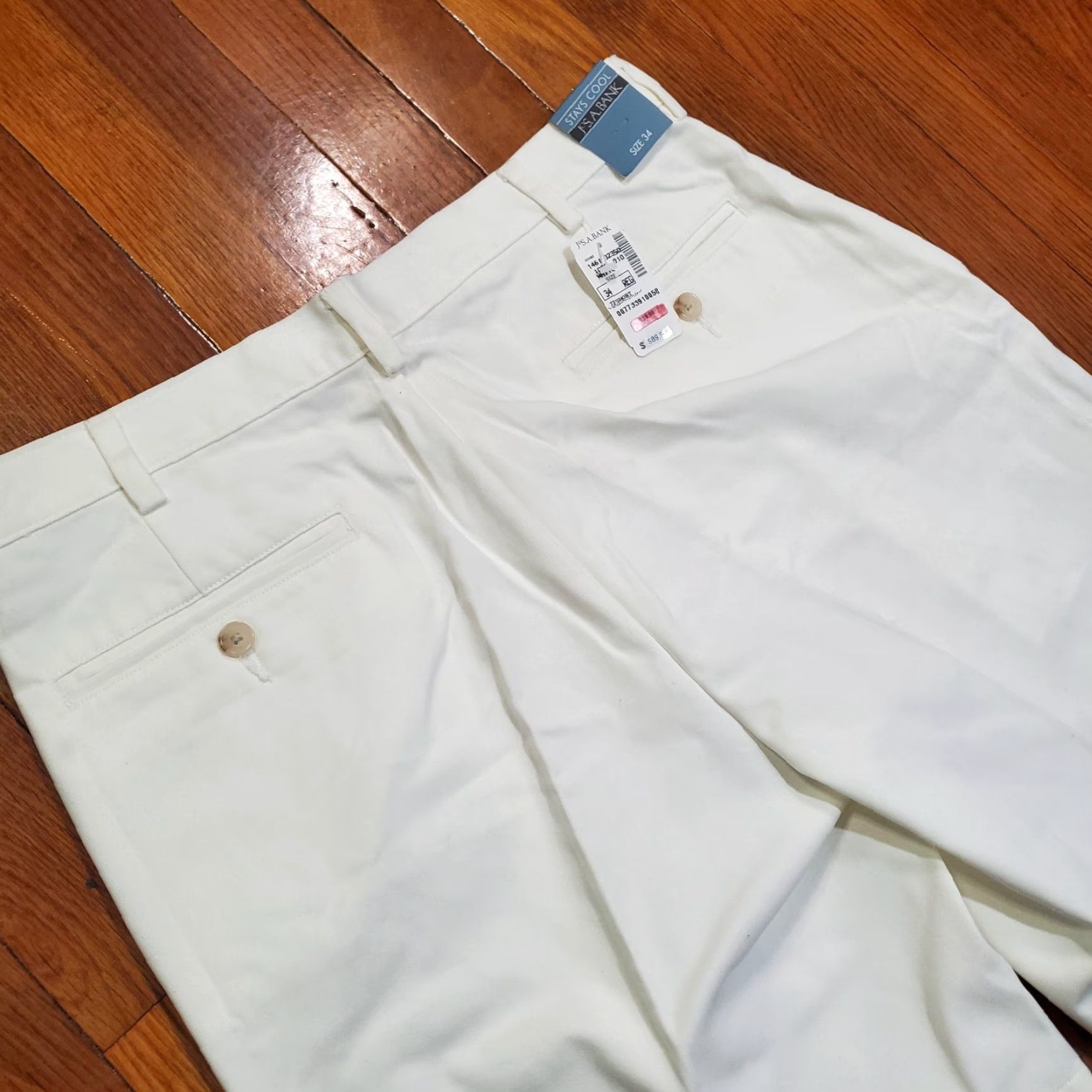 Jos. A. Bank Jos. A. Bank Shorts Mens 34 White Stays Cool Peached Twill Chino Flat Front Casual Shorts White Mens 34 Blanks? Size US 34 / EU 50 - 2 Thumbnail